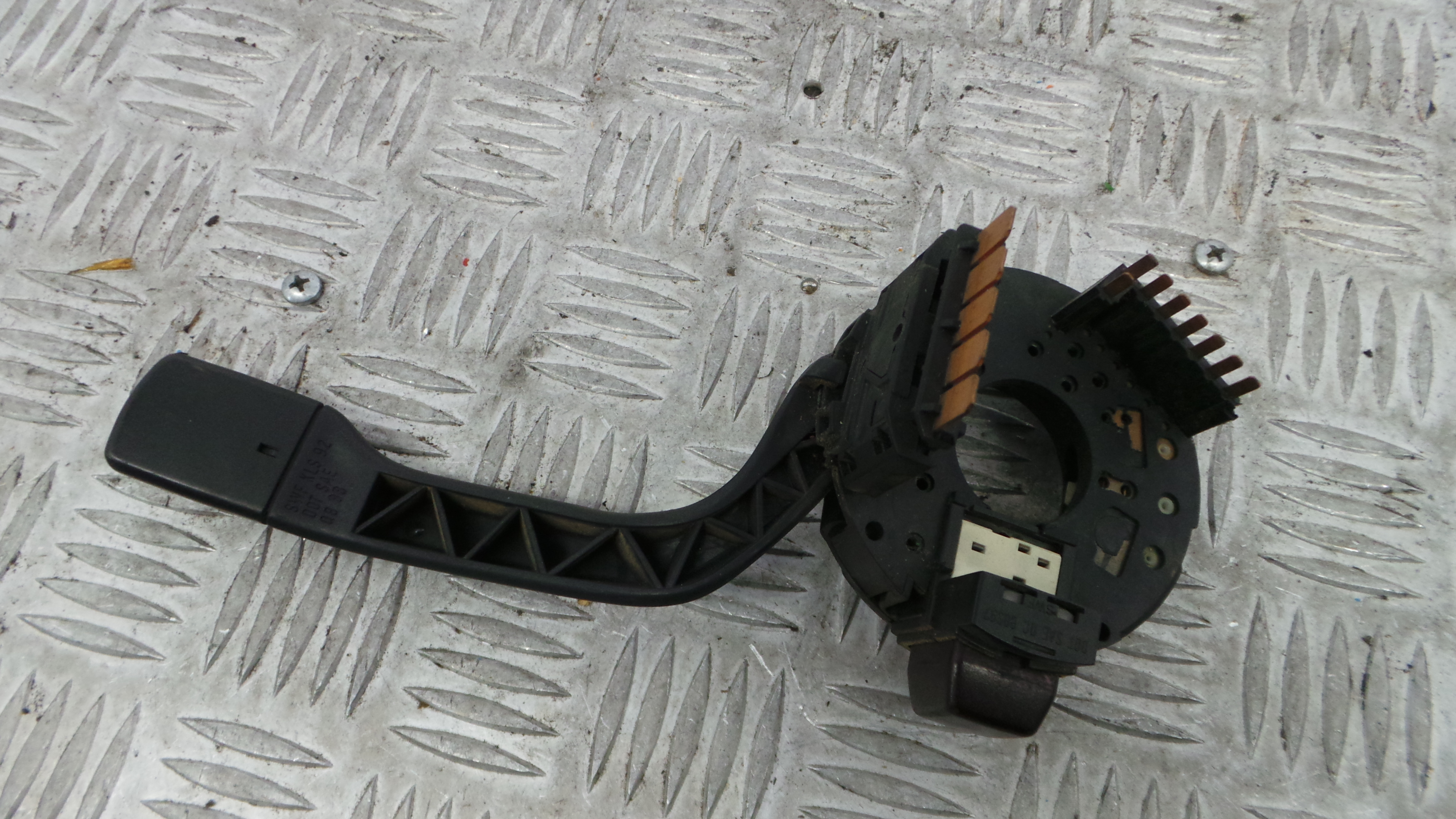 Manete / Comando dos Piscas - VW GOLF II (19E, 1G1), GOLF Mk II (19E, 1G1)-36270758