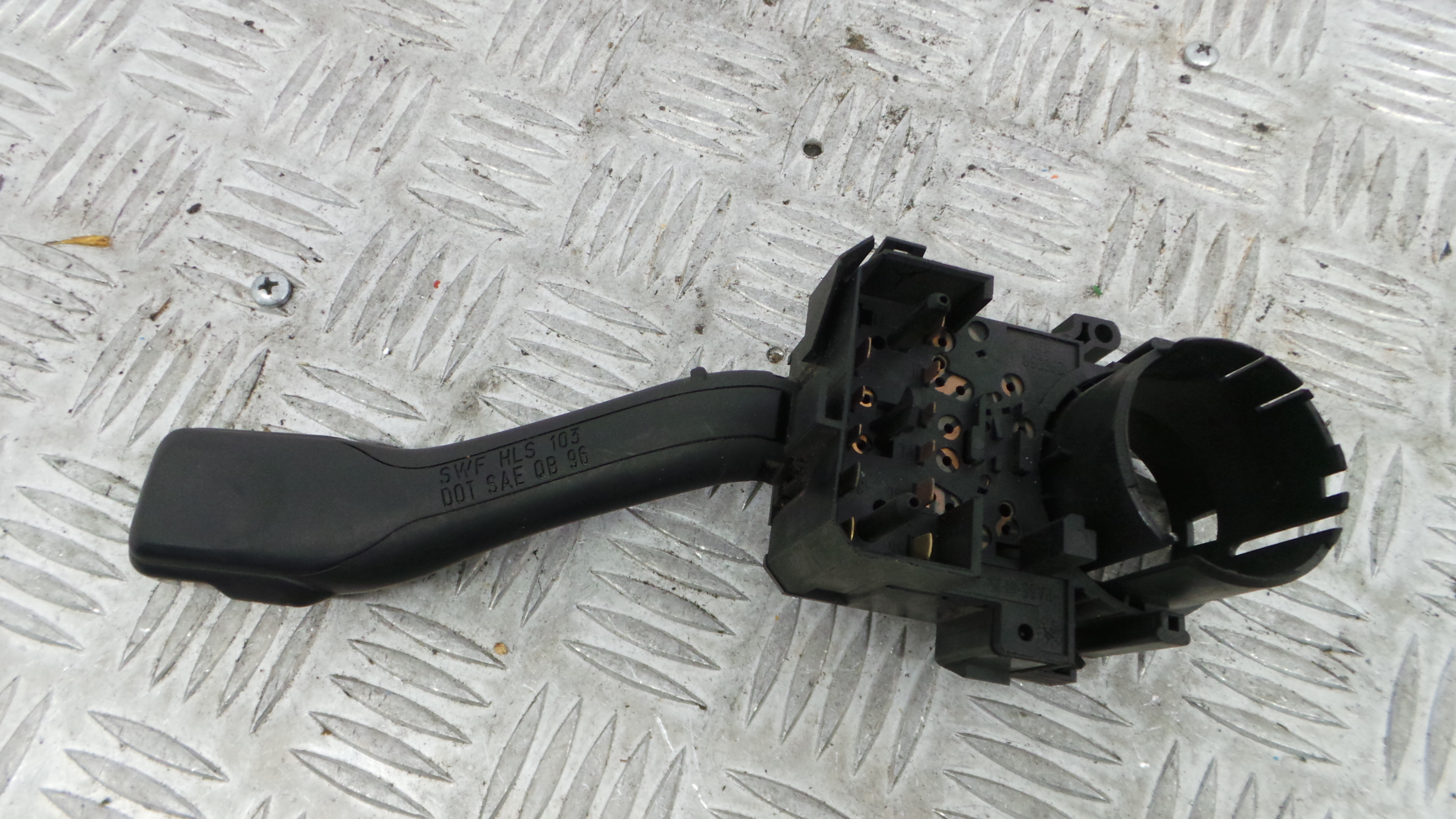 Manete / Comando dos Piscas 8L0953513G - SEAT LEON (1M1)-36270776