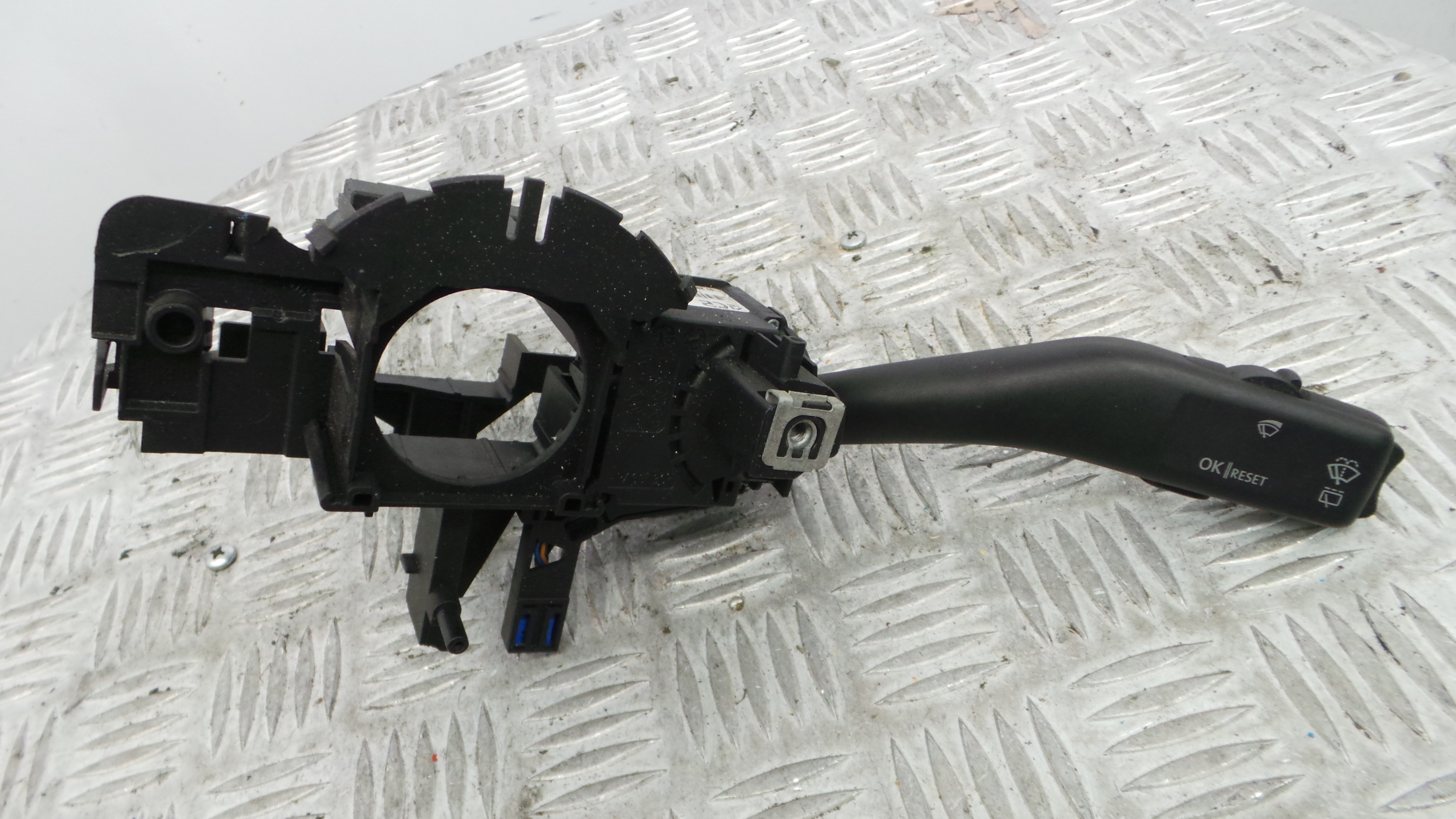 Comando de Limpa Para Brisas 1K0953519A - VW GOLF V (1K1)-36270799