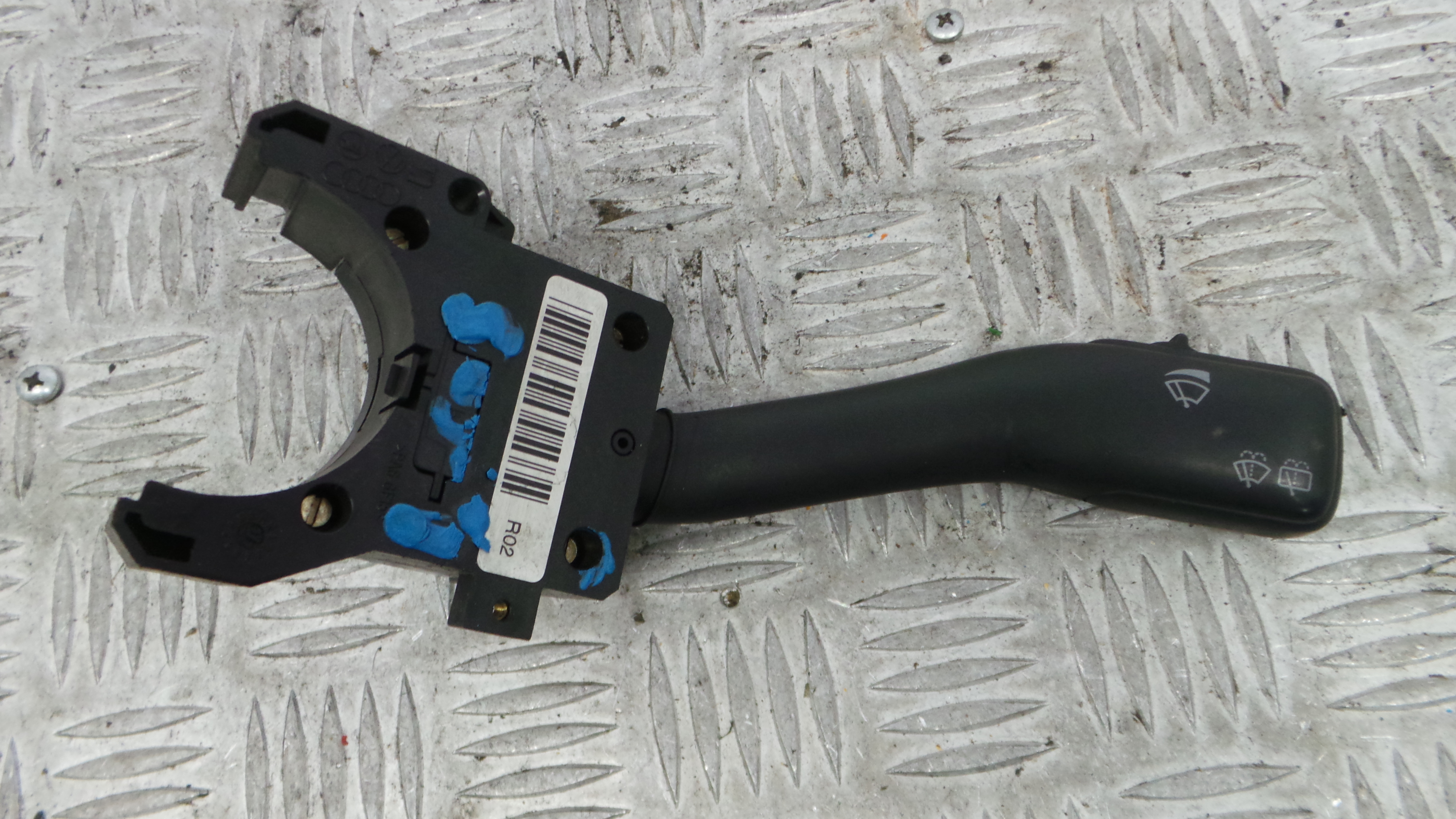 Comando de Limpa Para Brisas 4B0953503F - VW GOLF IV (1J1), GOLF Mk IV (1J1)-36270802