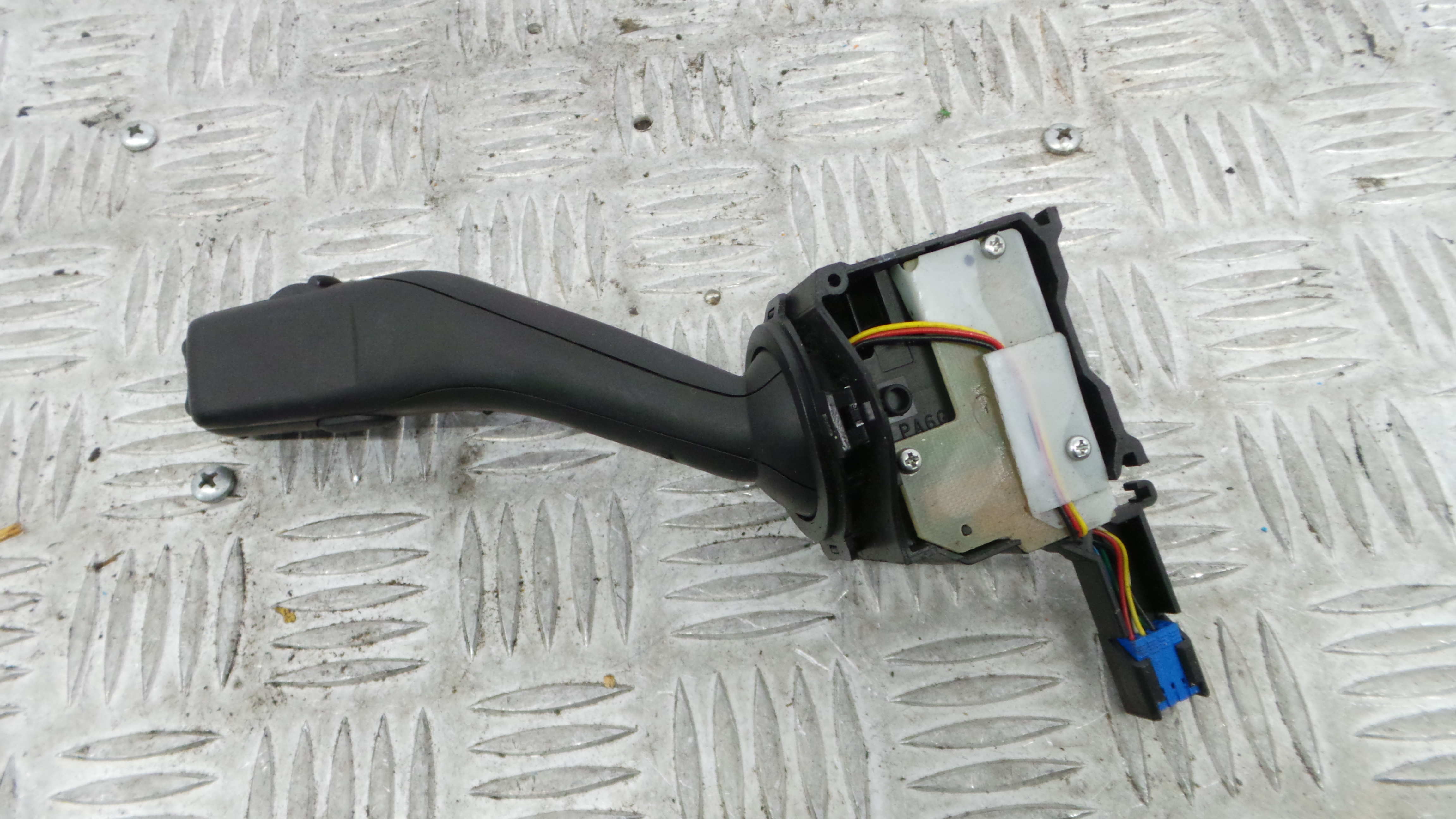 Comando de Limpa Para Brisas 1K0953519A - VW GOLF V (1K1)-36270808