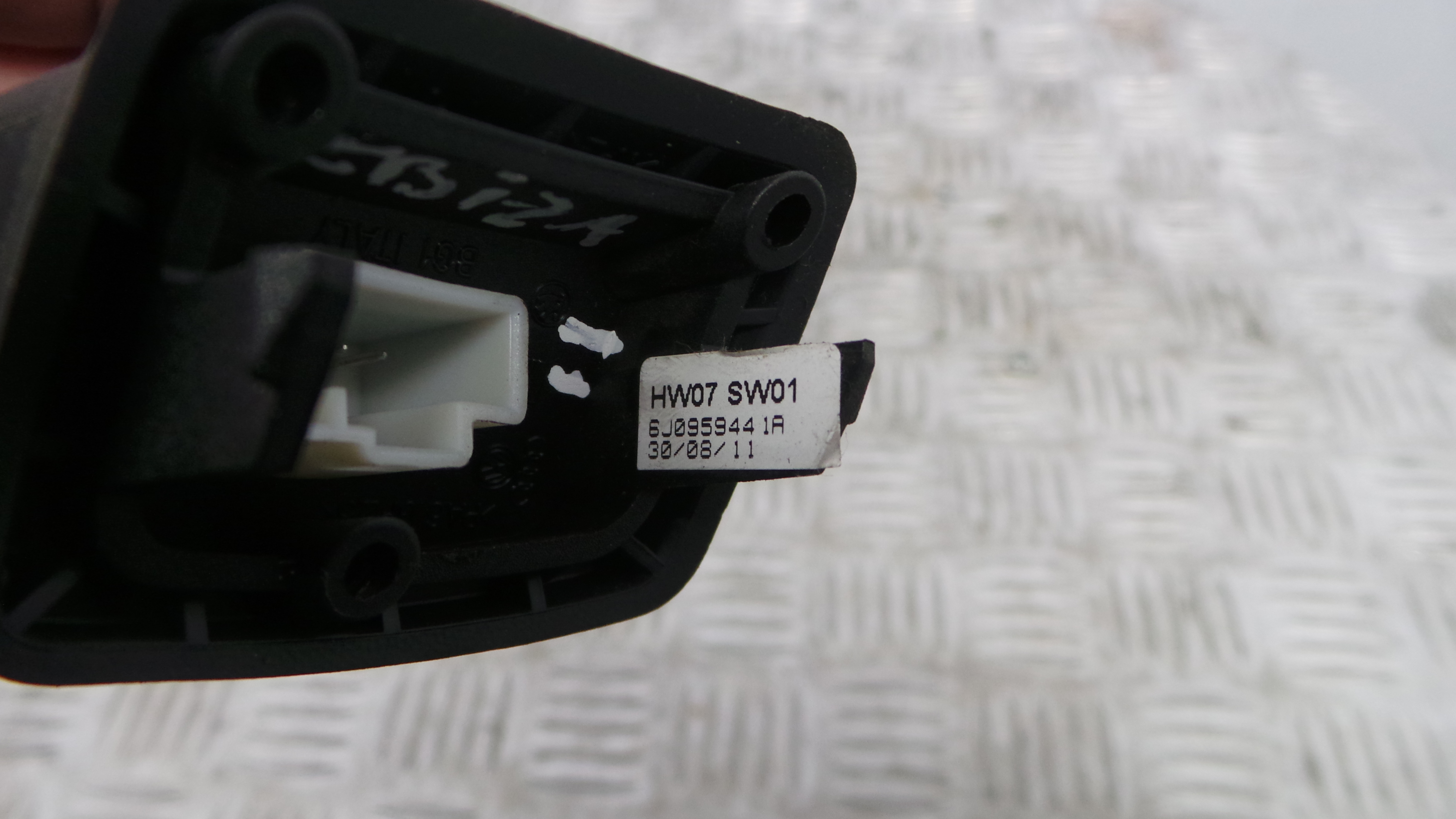 Comando do Rádio 6J0959441A - SEAT IBIZA IV (6J5, 6P1), IBIZA Mk IV (6J5, 6P1)-36270854