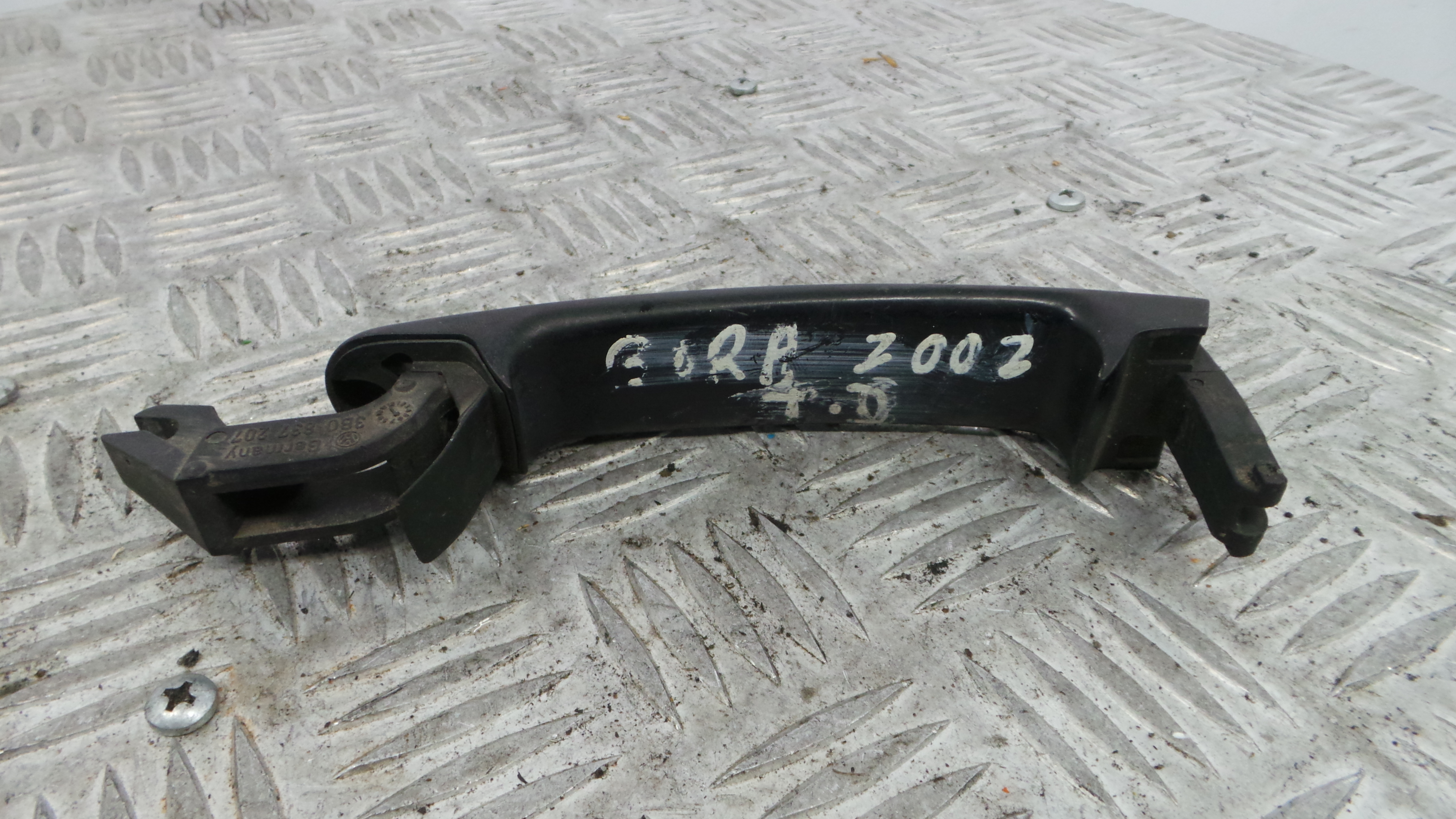 Puxador Exterior Trás Direita 3B0837207 - VW BORA I (1J2)-36277092