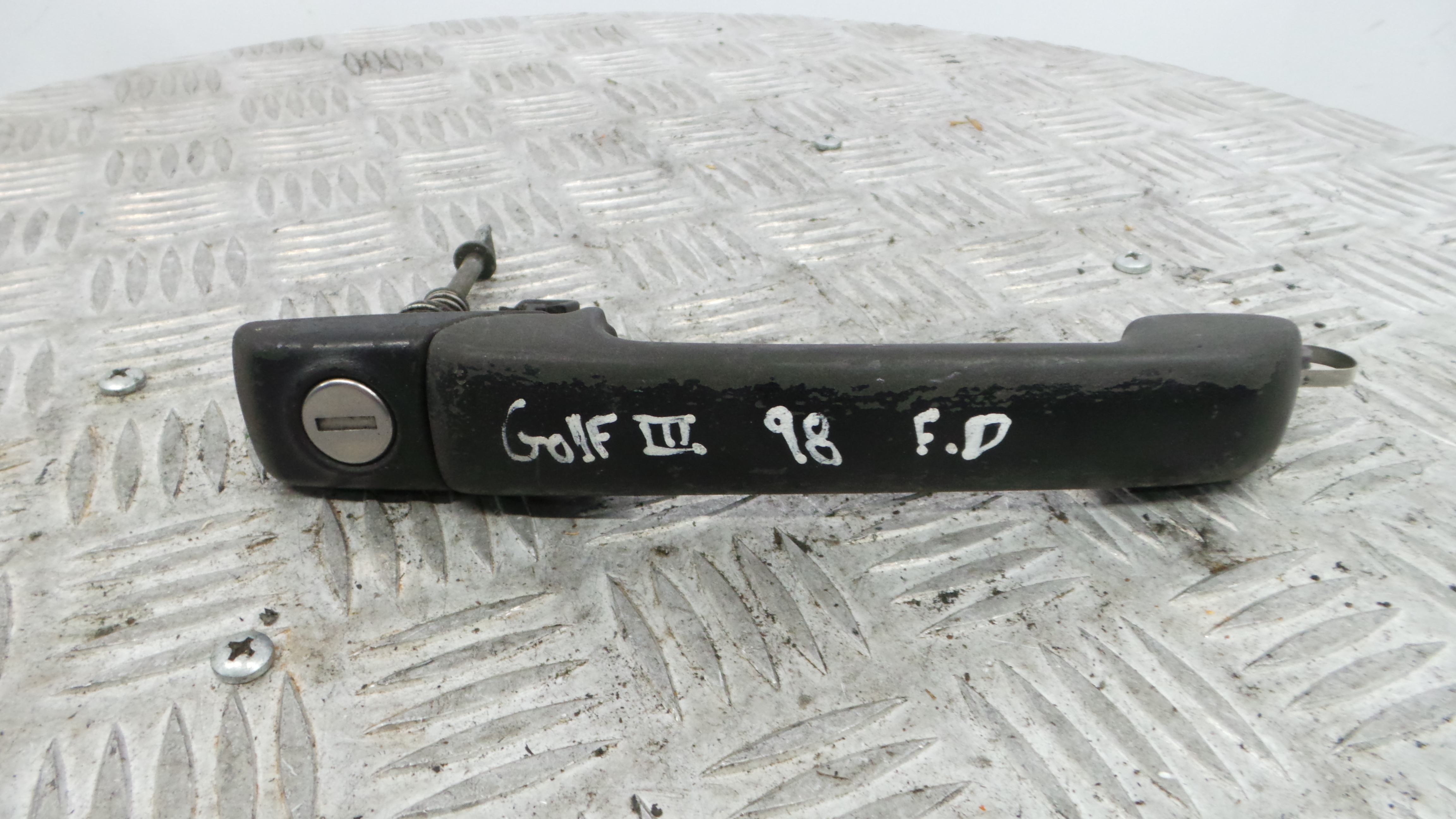 Puxador Exterior Frente Direita  1H0837207C - VW GOLF III Estate (1H5), GOLF III Variant (1H5), GOLF-36277112