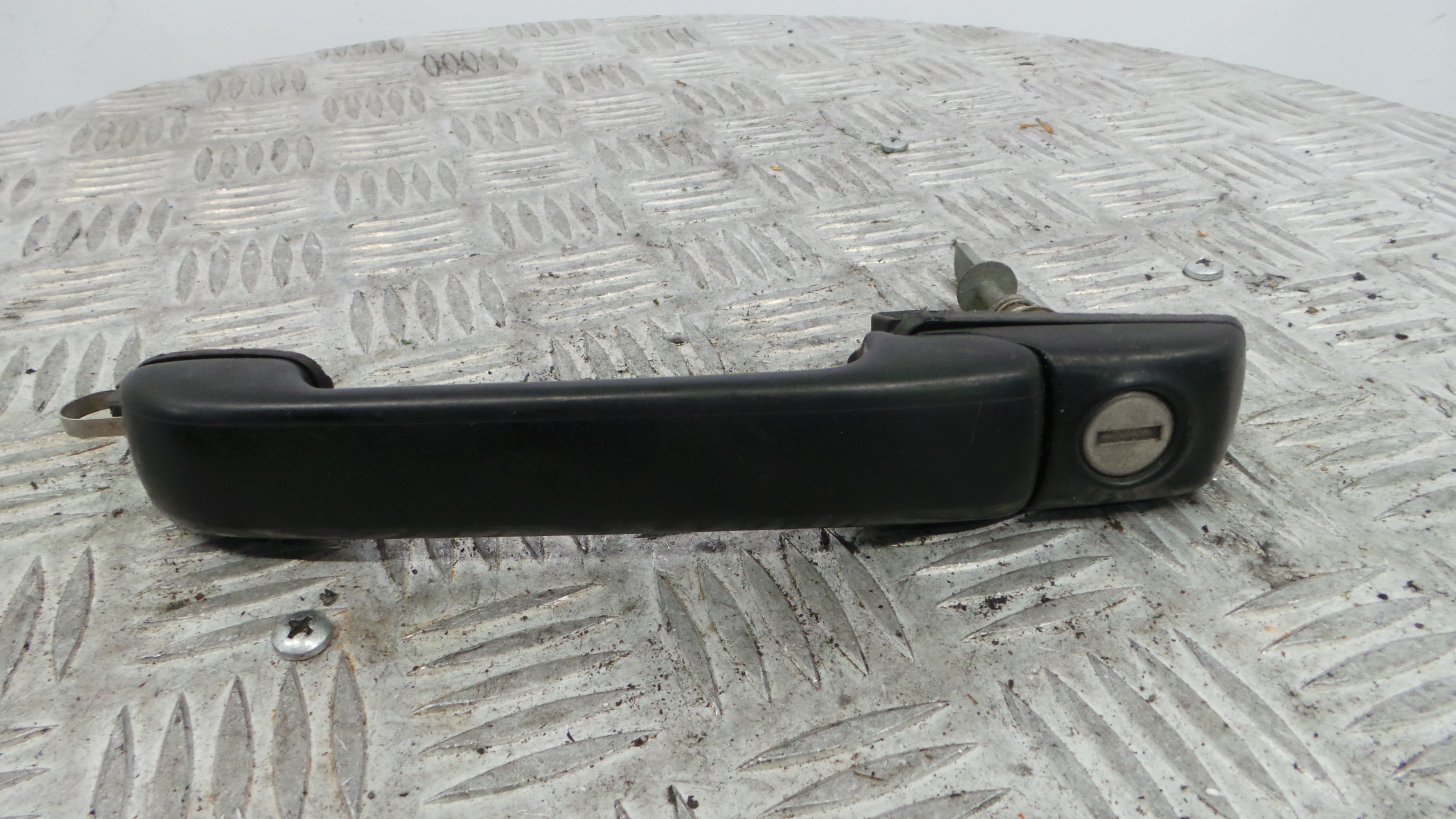 Puxador Exterior Frente Esquerdo 1H0837207B - VW GOLF III Estate (1H5), GOLF III Variant (1H5), GOLF-36277114