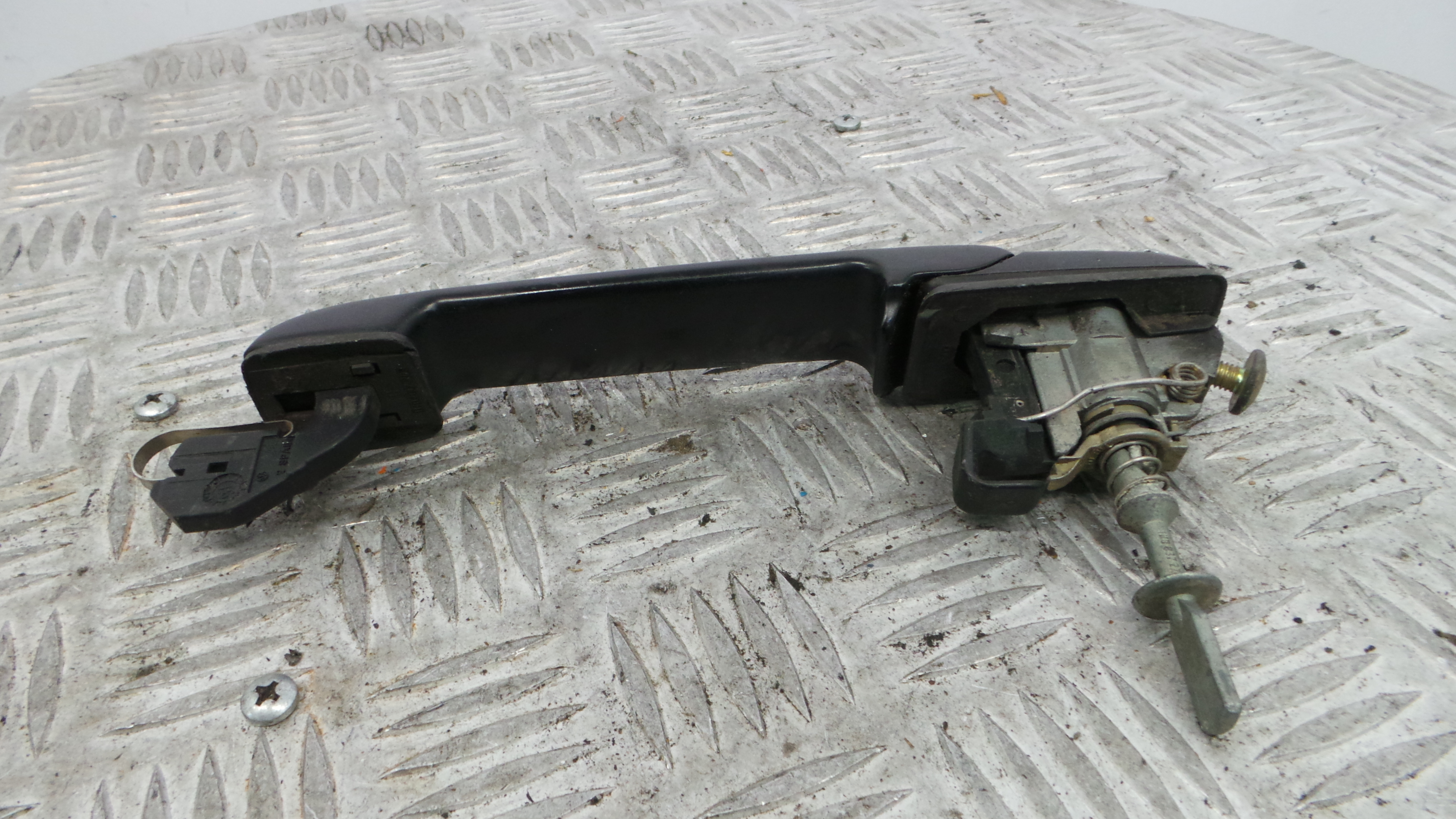 Puxador Exterior Frente Esquerdo 1H0837207B - VW GOLF III Estate (1H5), GOLF III Variant (1H5), GOLF-36277114