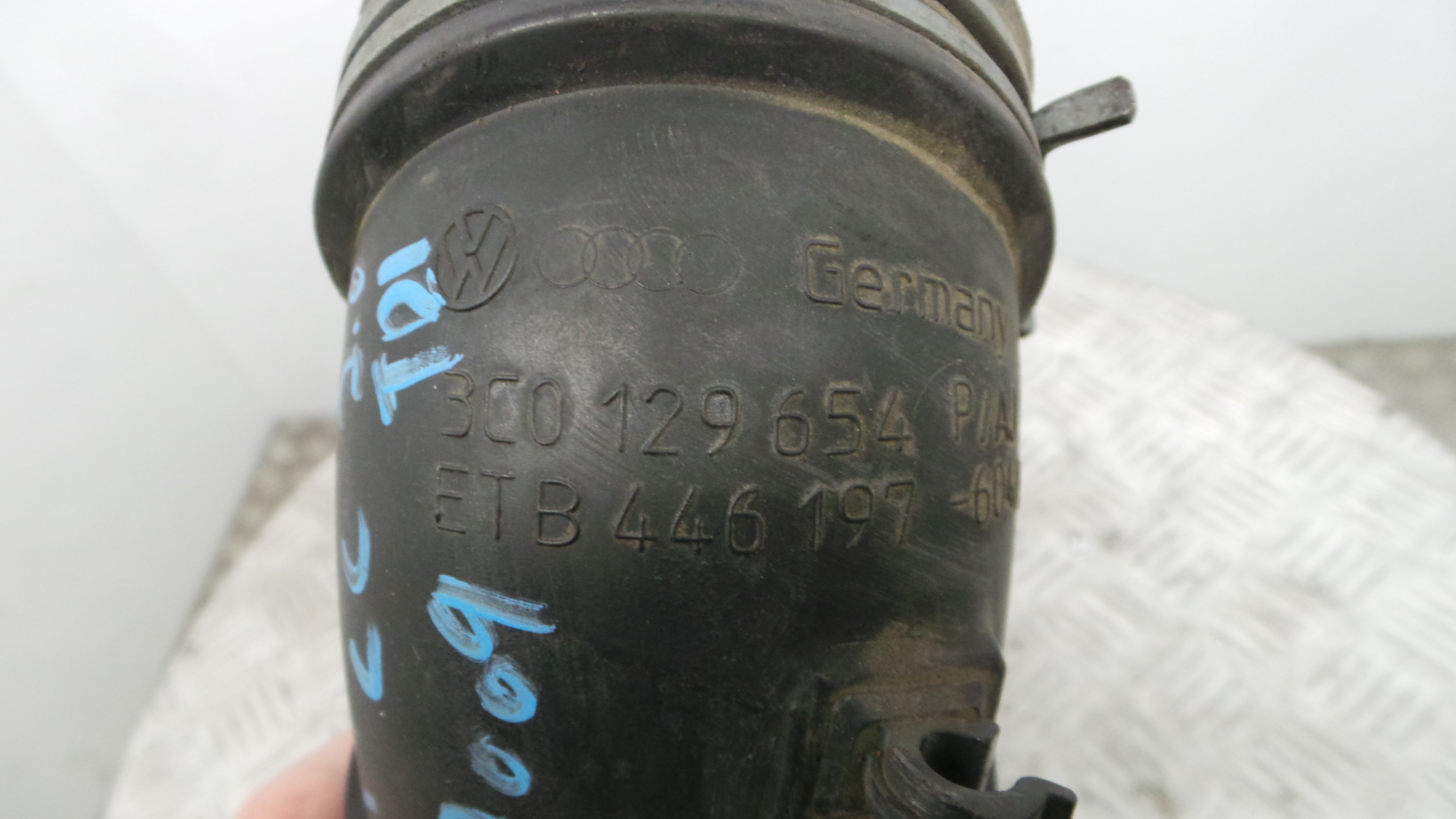 Tubo Caixa Filtro Ar 3C0129654P - VW PASSAT CC B6 (357)-36277122