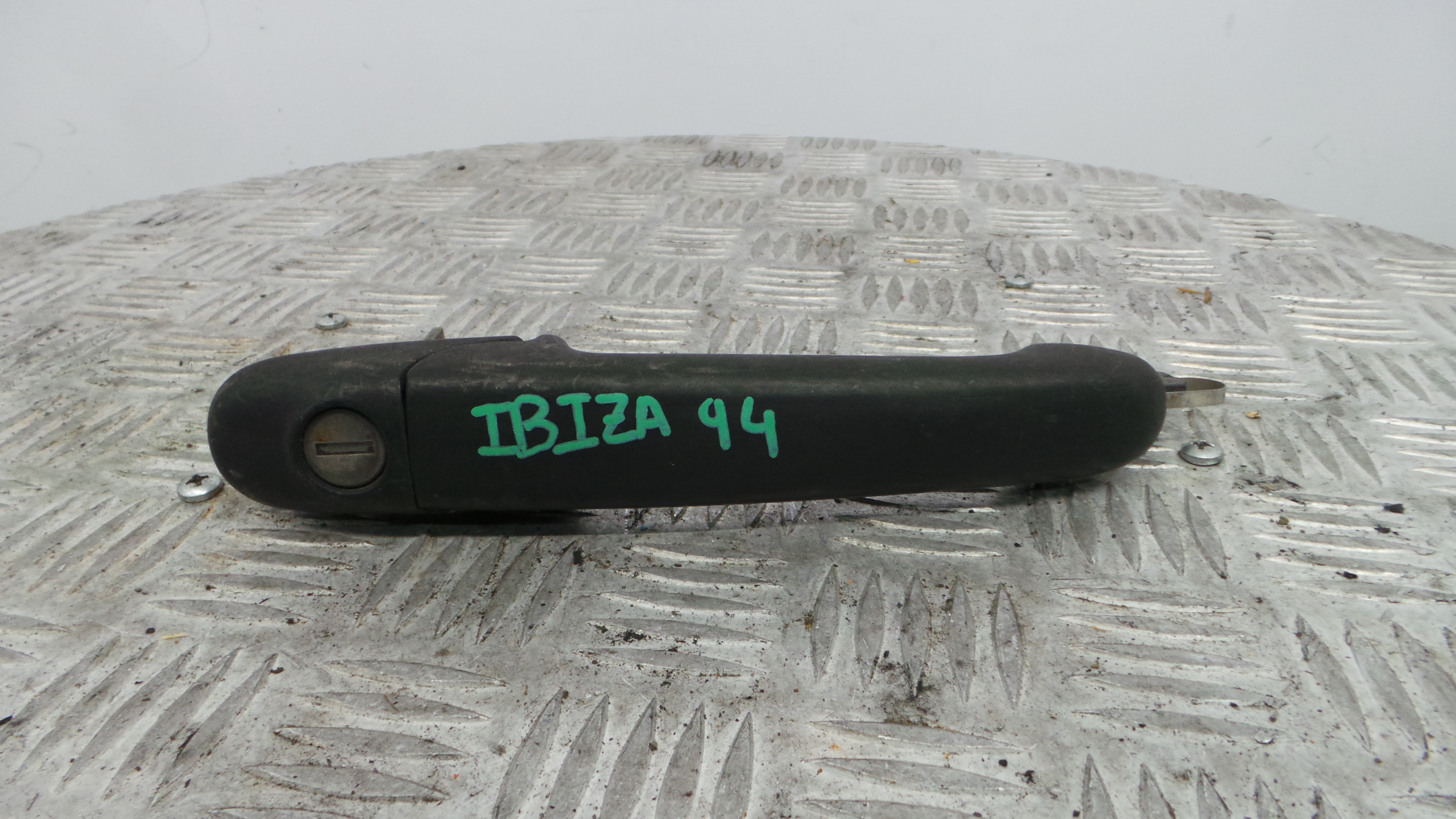 Puxador Exterior Frente Esquerdo 6K0837207 - SEAT IBIZA II (6K1), IBIZA Mk II (6K1)-36277386