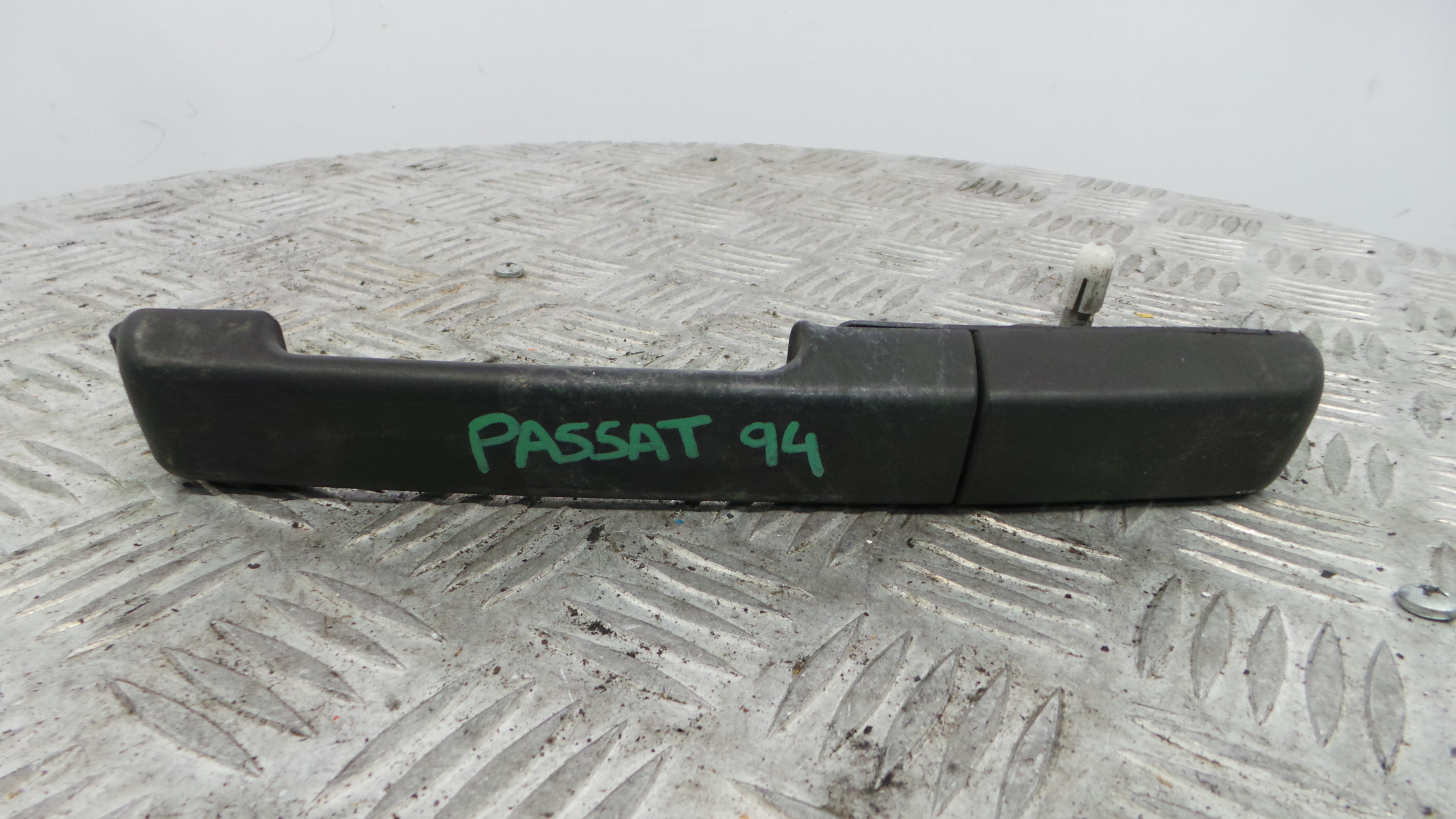 Puxador Exterior Trás Direita   3A0839206A - VW PASSAT B3/B4 (3A2, 35I)-36277392