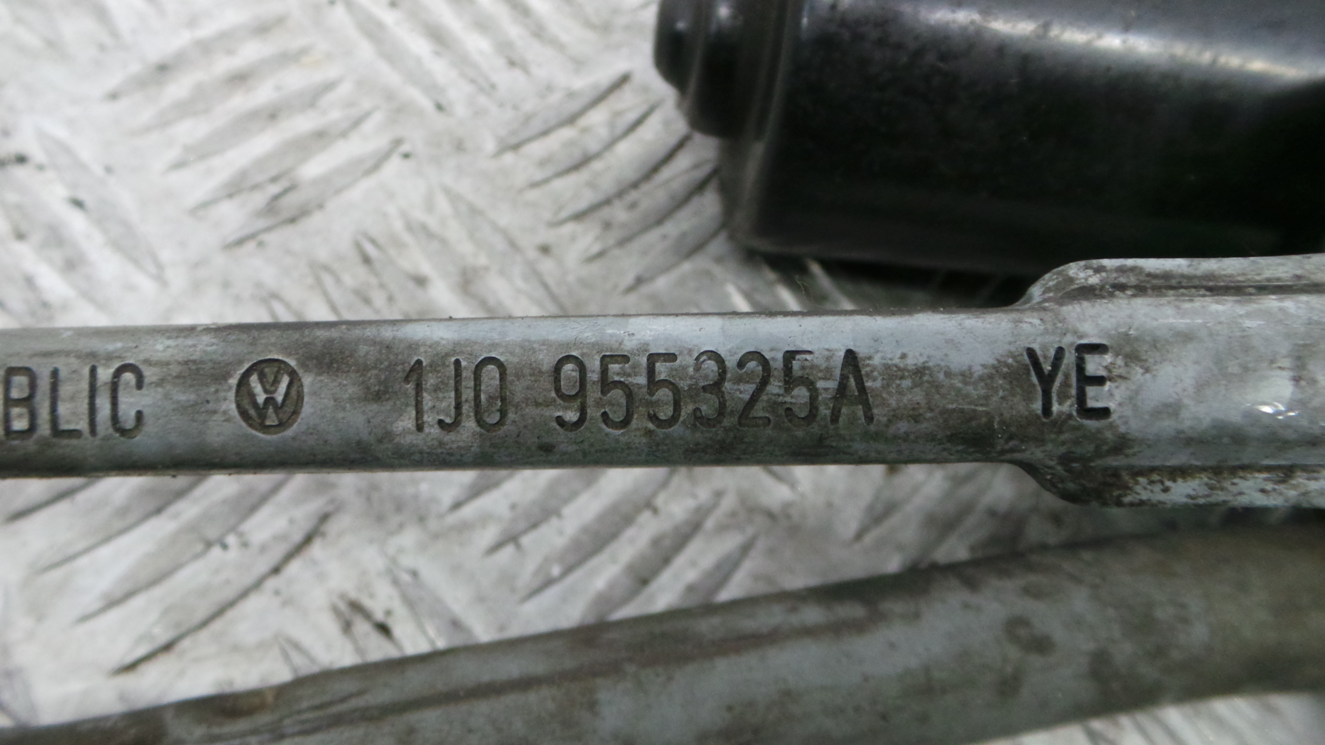 Motor Limpa Vidros Frente 1J1955113B - VW GOLF IV (1J1), GOLF Mk IV (1J1)-36280127