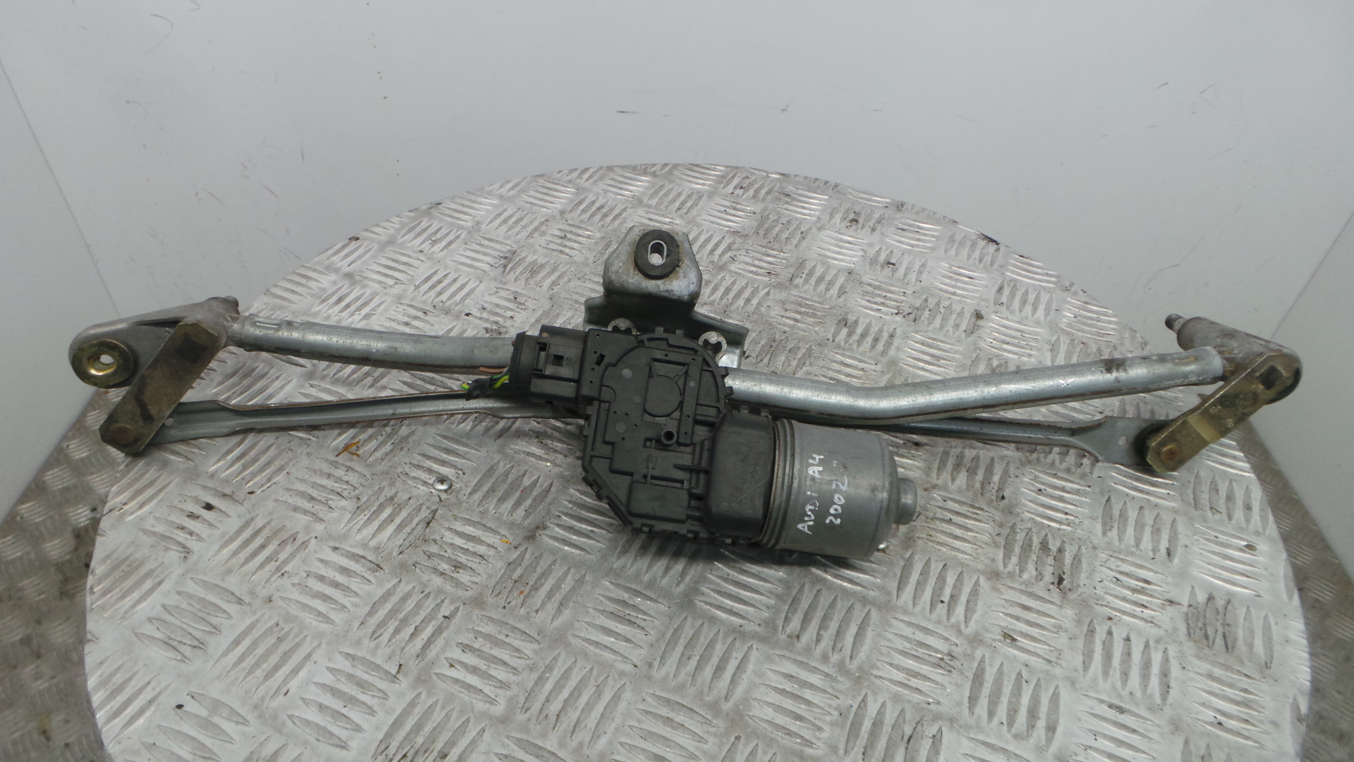 Motor Limpa Vidros Frente 8E1955119 - AUDI A4 B6 (8E2)-36280131