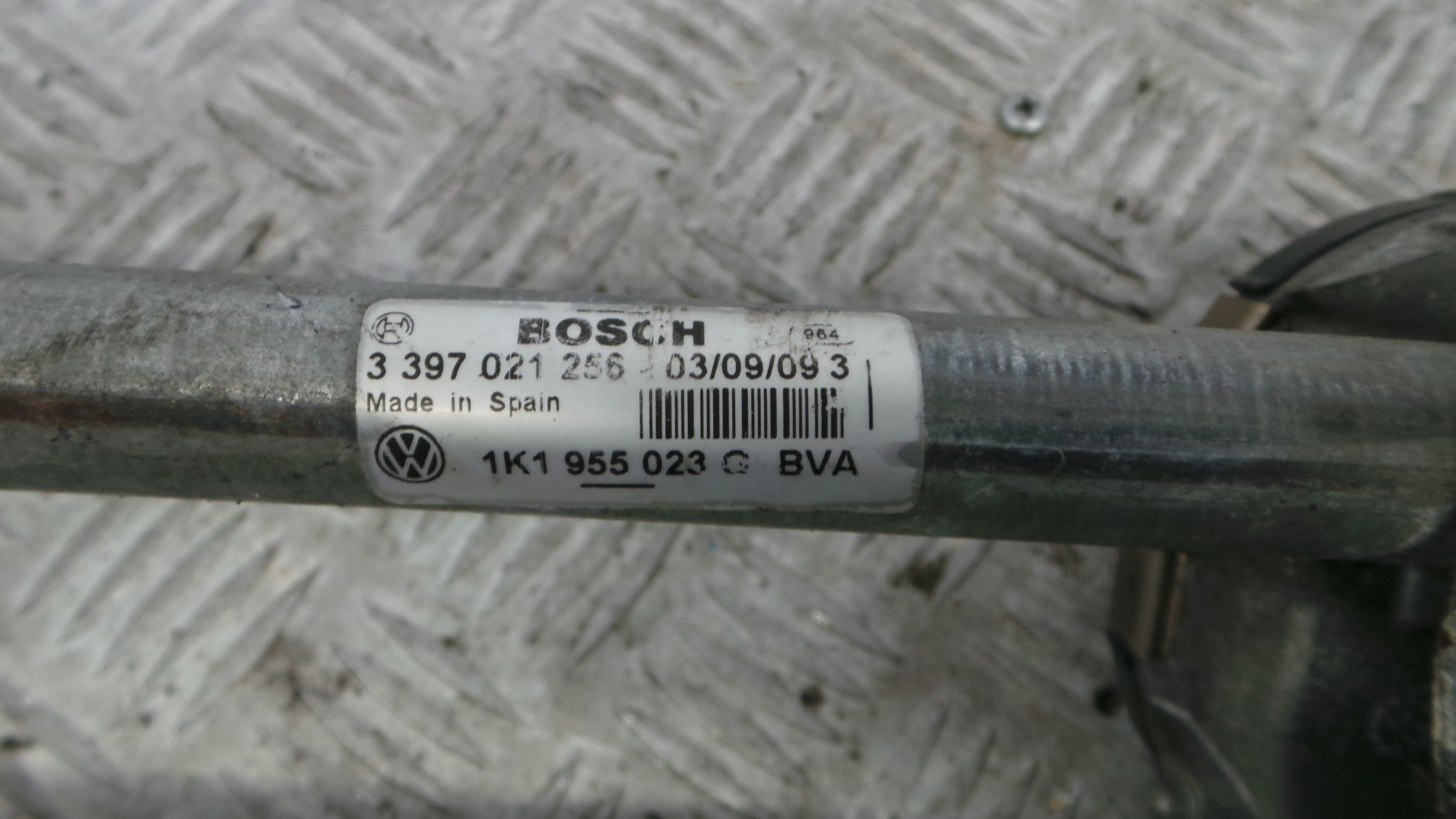 Motor Limpa Vidros Frente 1K1955023G - VW GOLF VI (5K1)-36280383