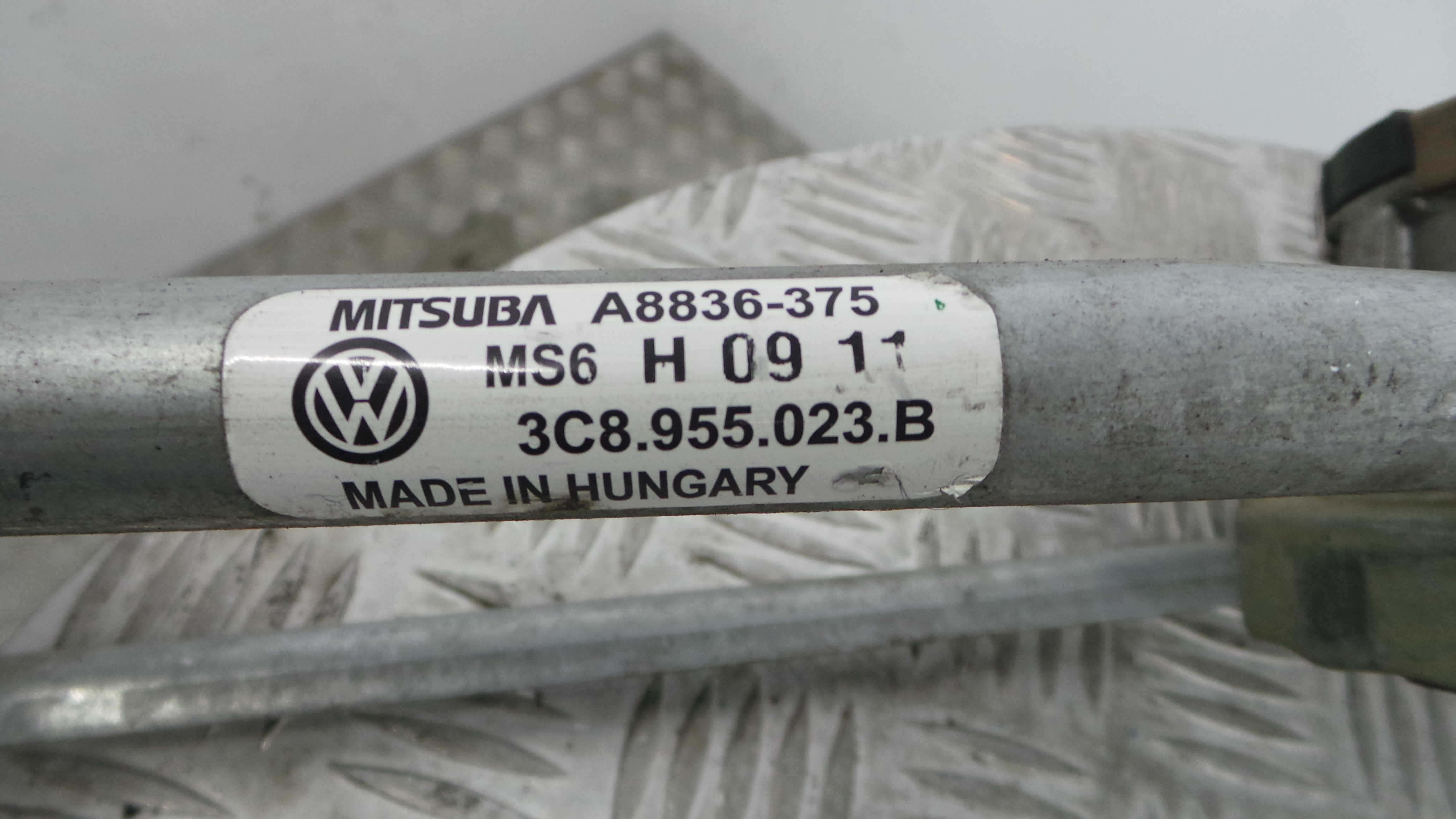 Motor Limpa Vidros Frente  3C8955023B - VW PASSAT B6 (3C2)-36280403