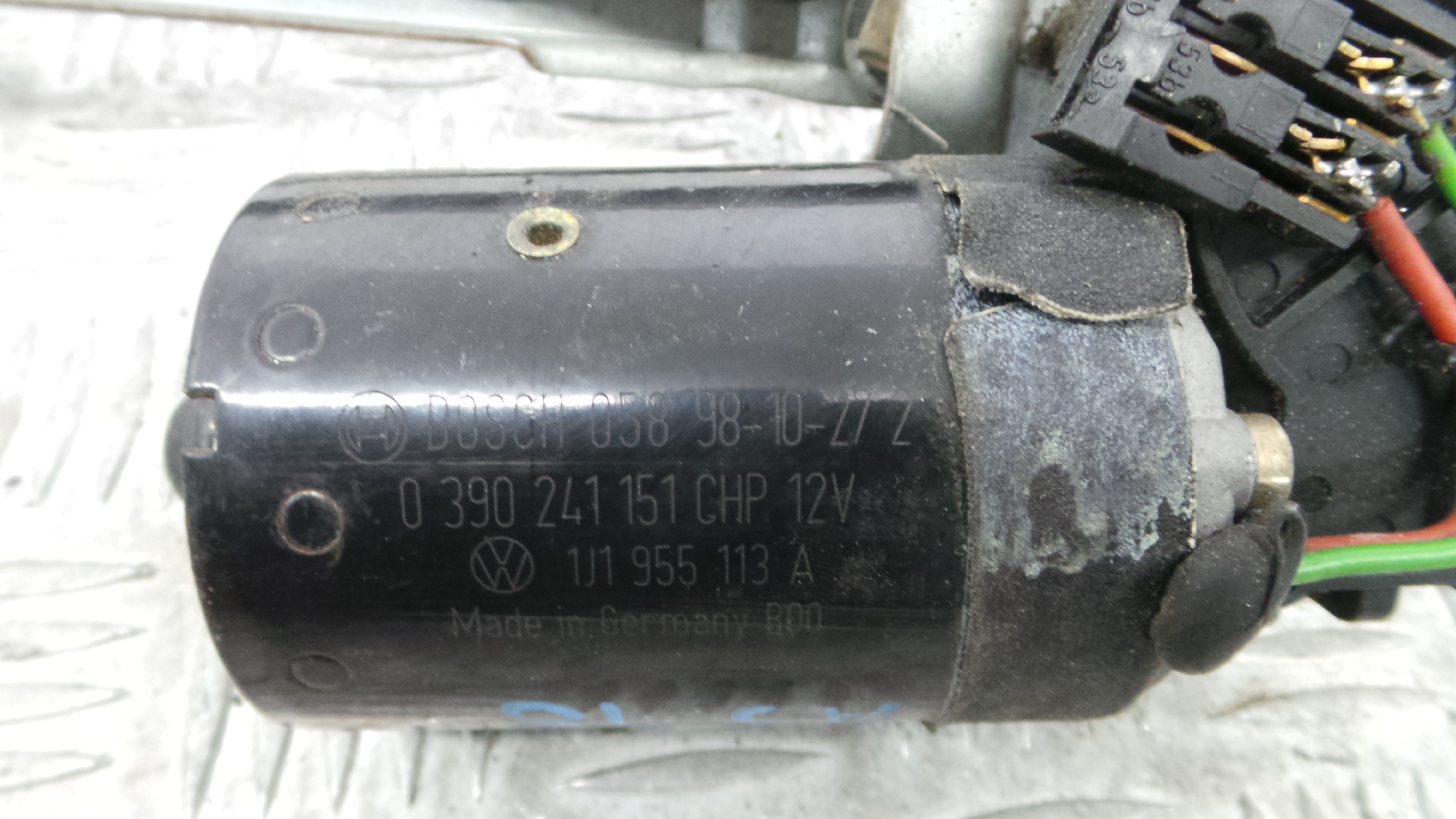 Motor Limpa Vidros Frente 1J1955113A - AUDI A3 (8L1)-36280444