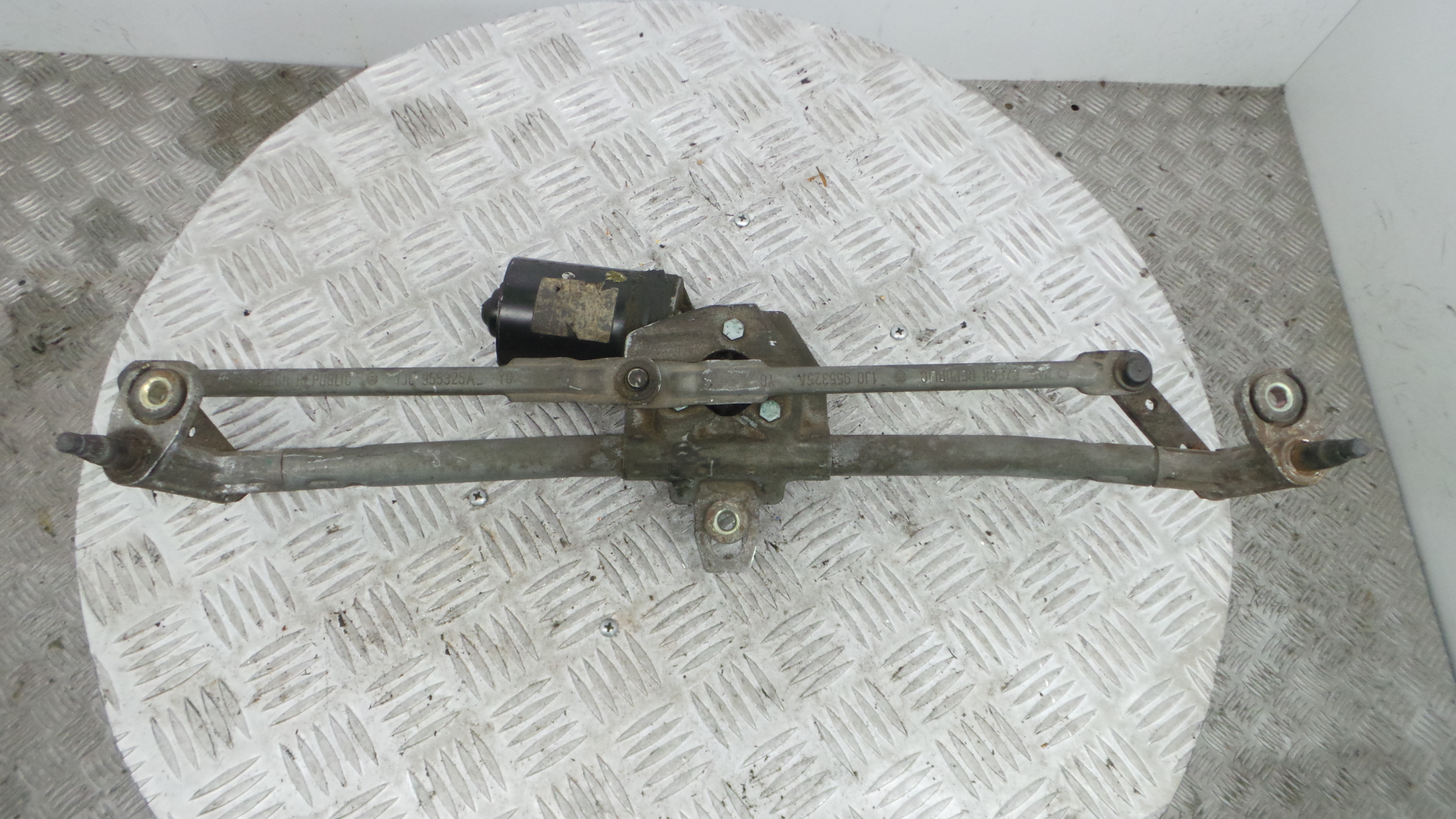 Motor Limpa Vidros Frente 1J1955113A - VW GOLF IV (1J1), GOLF Mk IV (1J1)-36280449 Motor Limpa Vidros Frente 1J1955113A - VW GOLF IV (1J1), GOLF Mk IV (1J1)-36280449