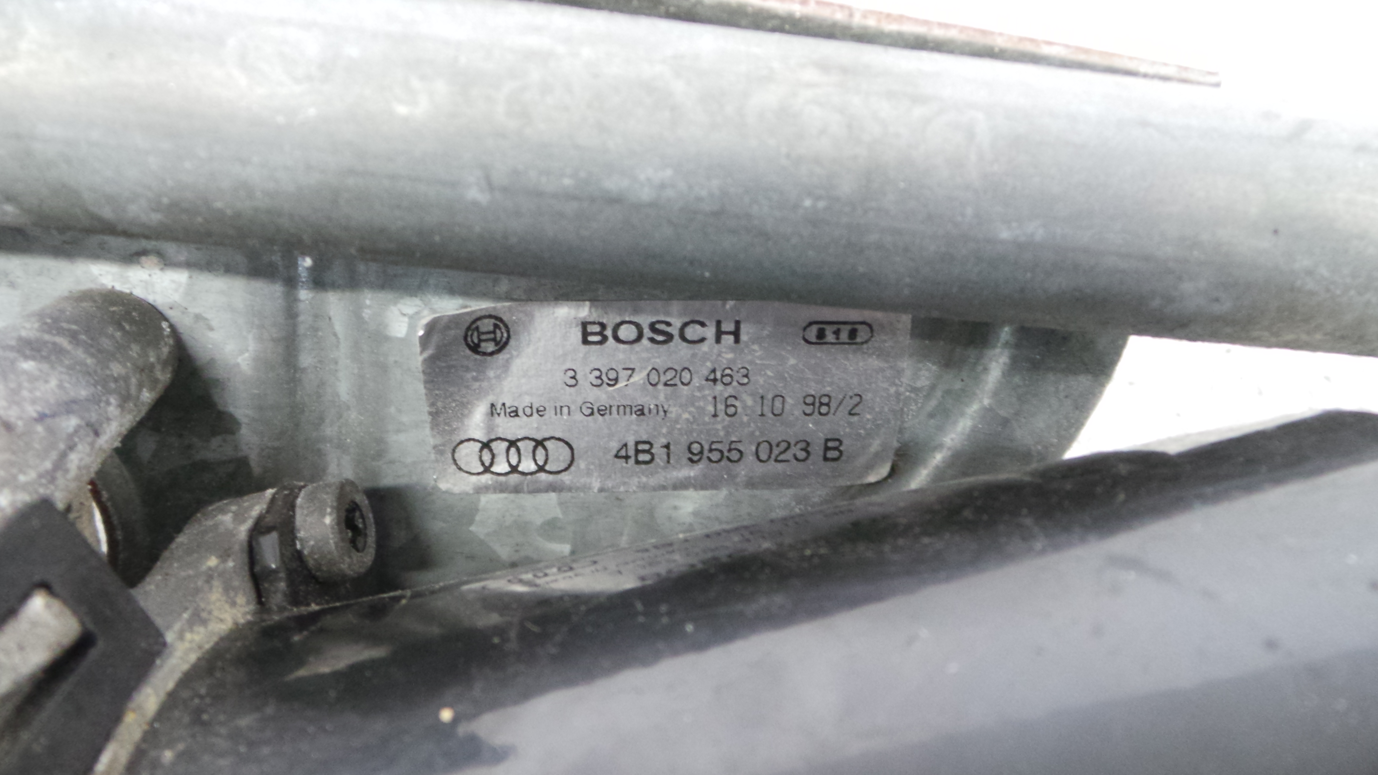 Motor Limpa Vidros Frente  4B1955023B - AUDI A6 C5 (4B2)-36280461