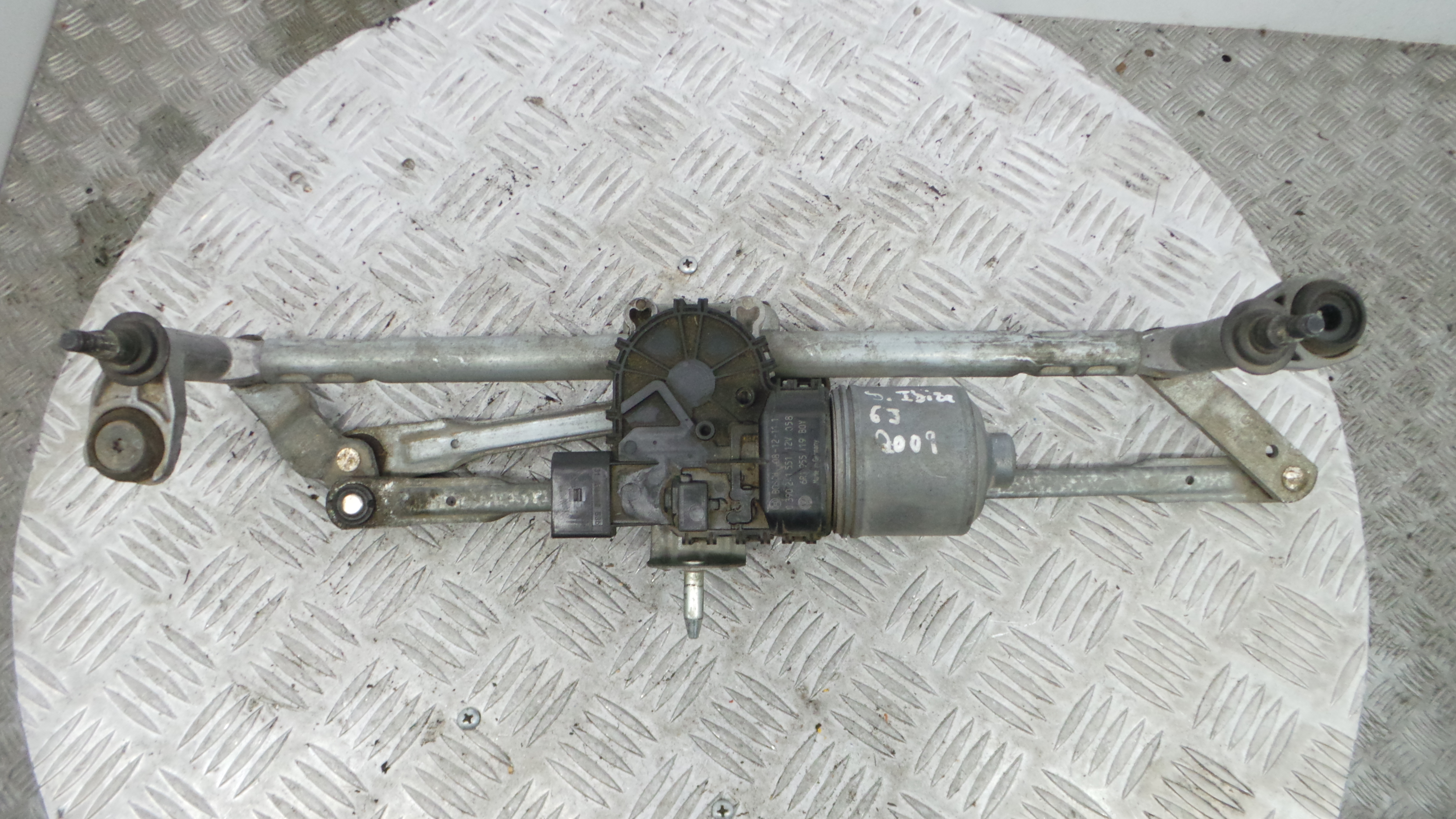 Motor Limpa Vidros Frente 6R1955023A - SEAT IBIZA IV (6J5, 6P1), IBIZA Mk IV (6J5, 6P1)-36362290 Motor Limpa Vidros Frente 6R1955023A - SEAT IBIZA IV (6J5, 6P1), IBIZA Mk IV (6J5, 6P1)-36362290