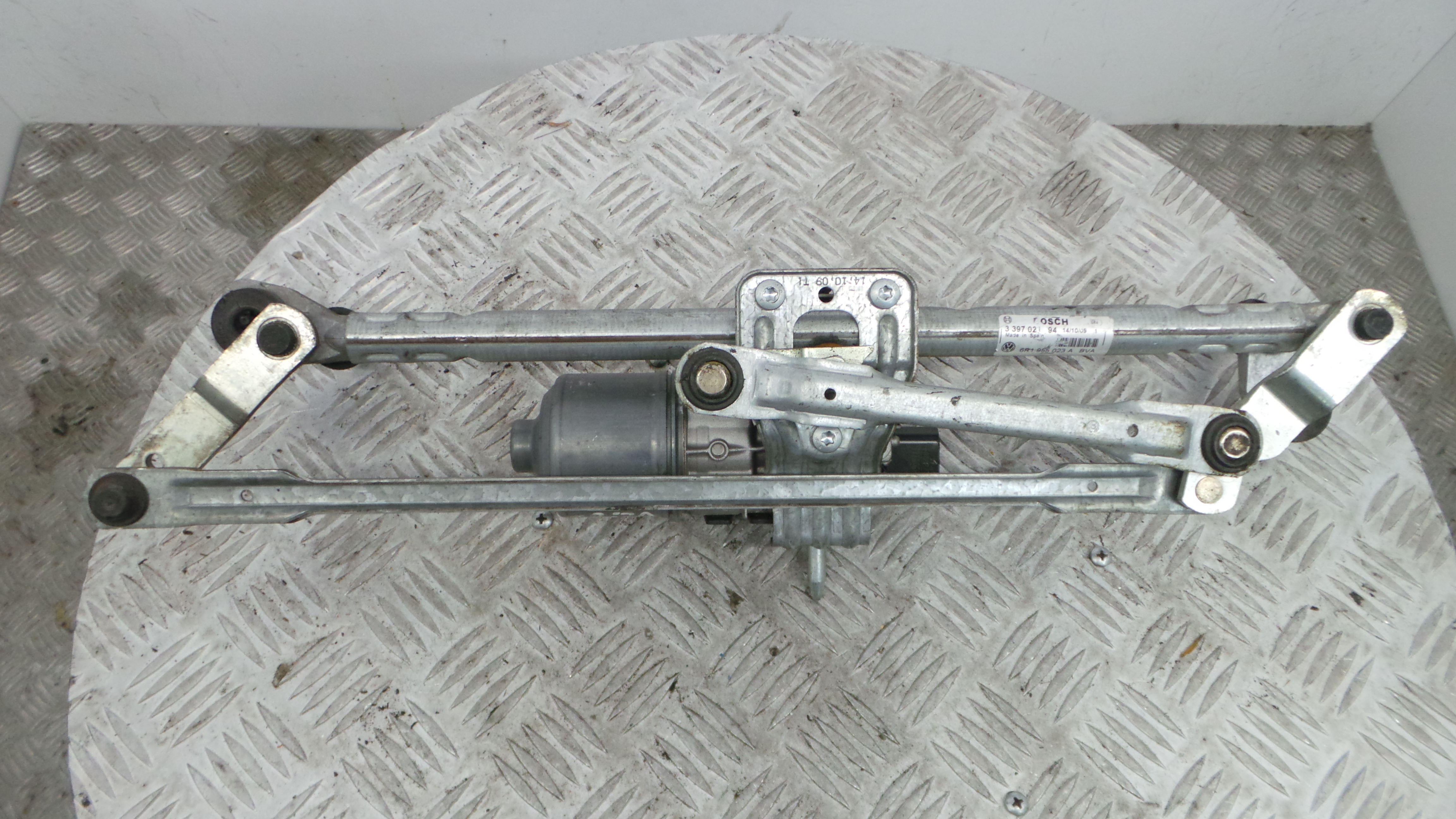 Motor Limpa Vidros Frente  6R1955023A - SEAT IBIZA IV (6J5, 6P1), IBIZA Mk IV (6J5, 6P1)-36362419