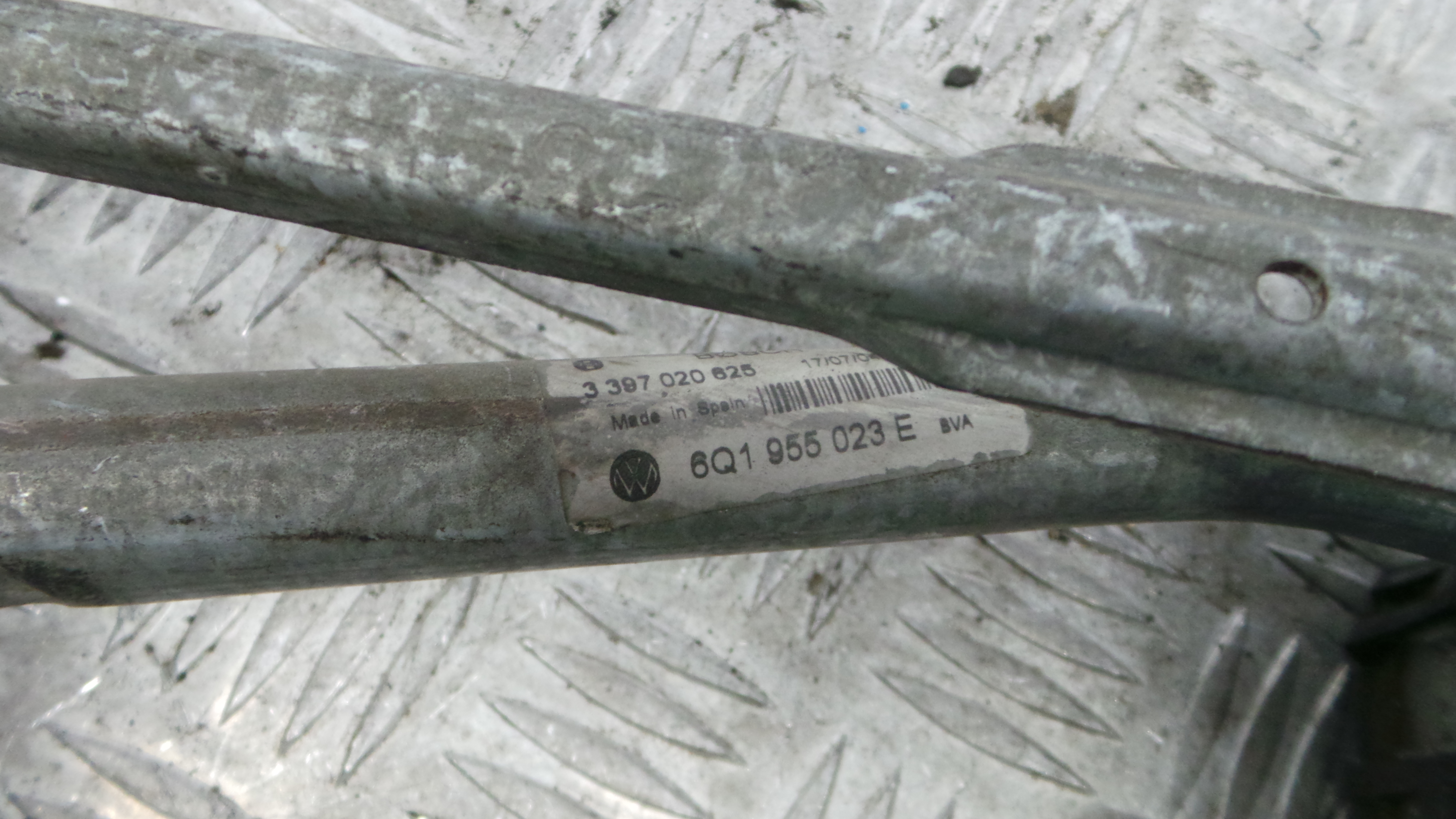 Motor Limpa Vidros Frente 6Q1955023E - VW POLO (9N_, 9A_)-36362626