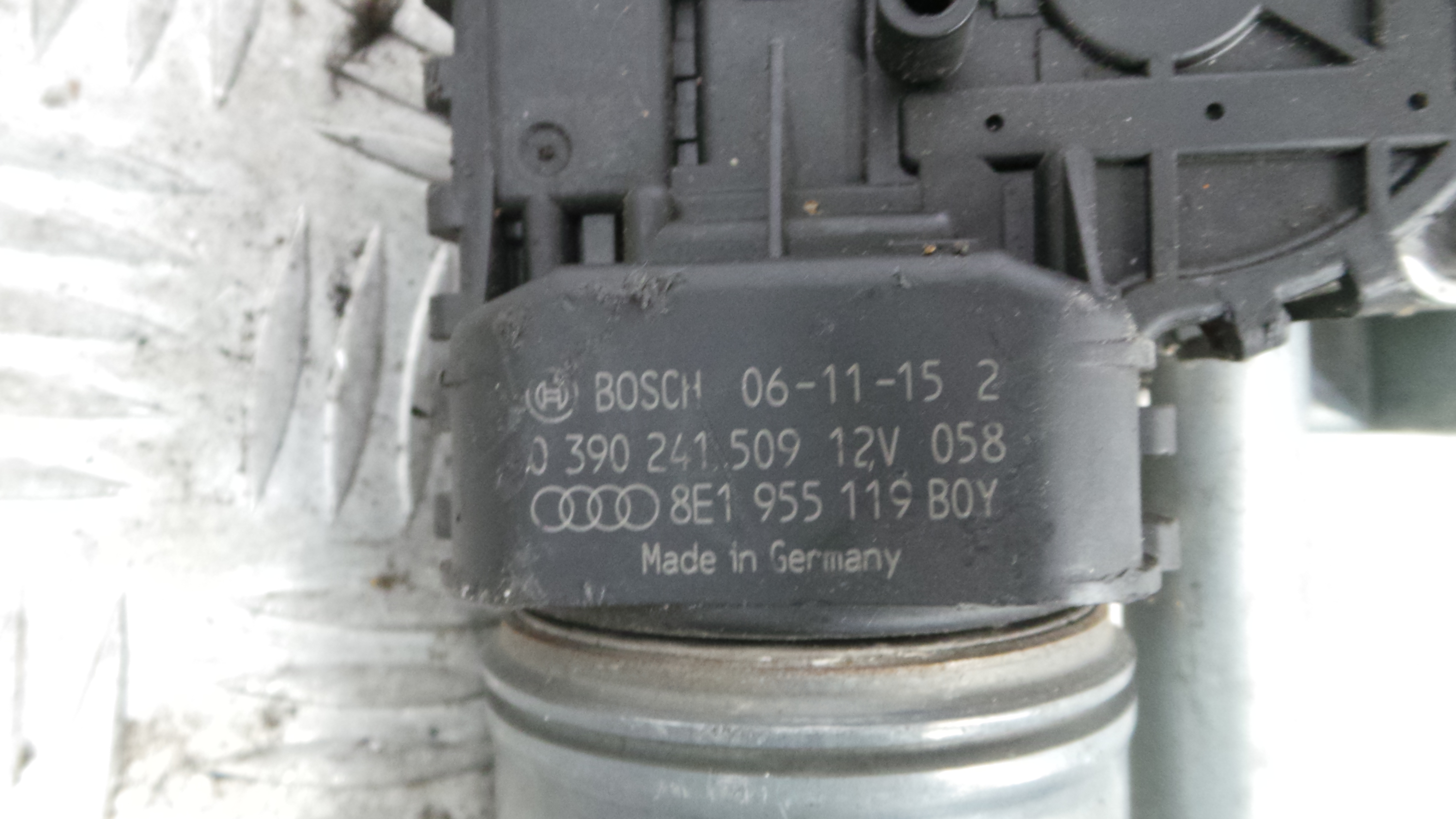 Motor Limpa Vidros Frente 8E1955023E - AUDI A4 B7 (8EC)-36362955