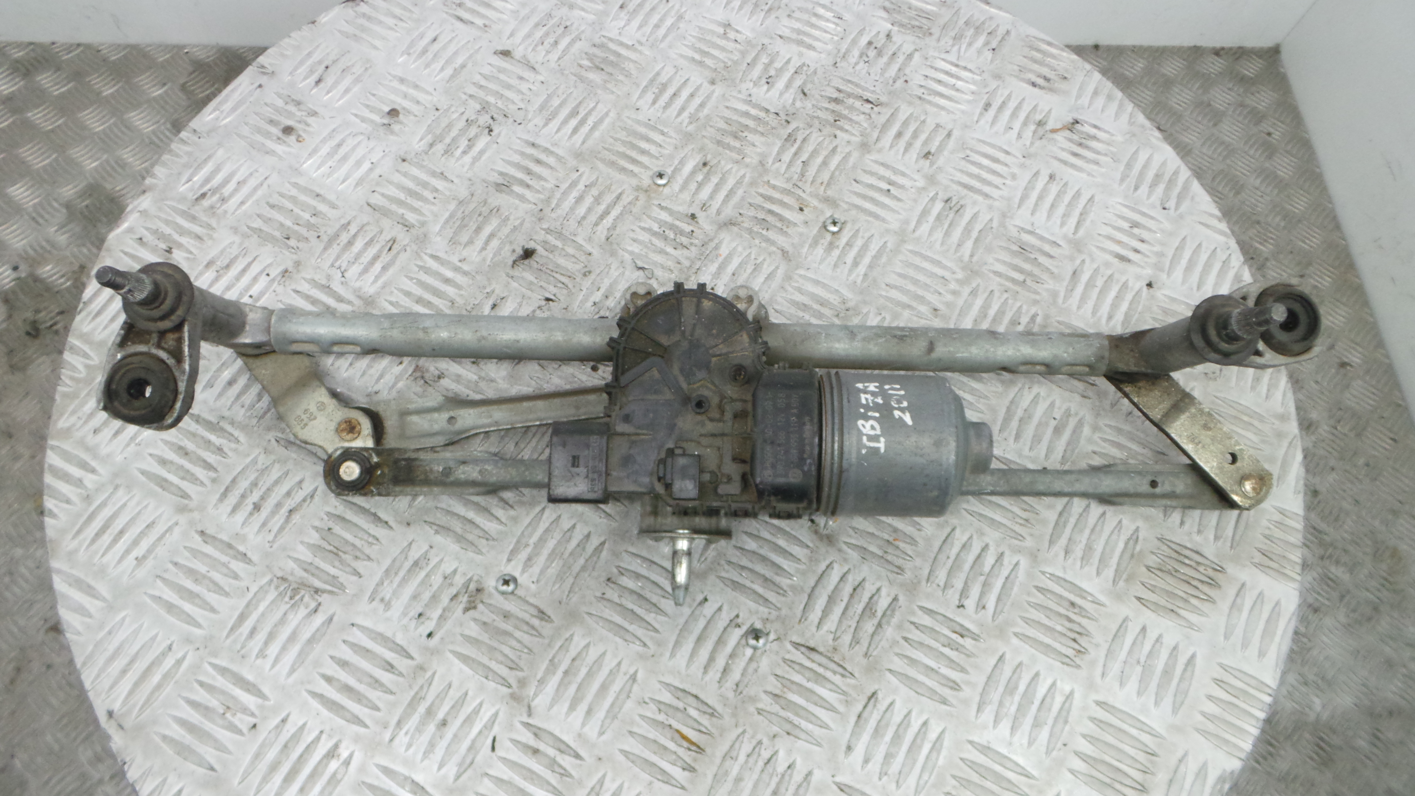 Motor Limpa Vidros Frente  6R1955023B - SEAT IBIZA IV (6J5, 6P1), IBIZA Mk IV (6J5, 6P1)-36363053