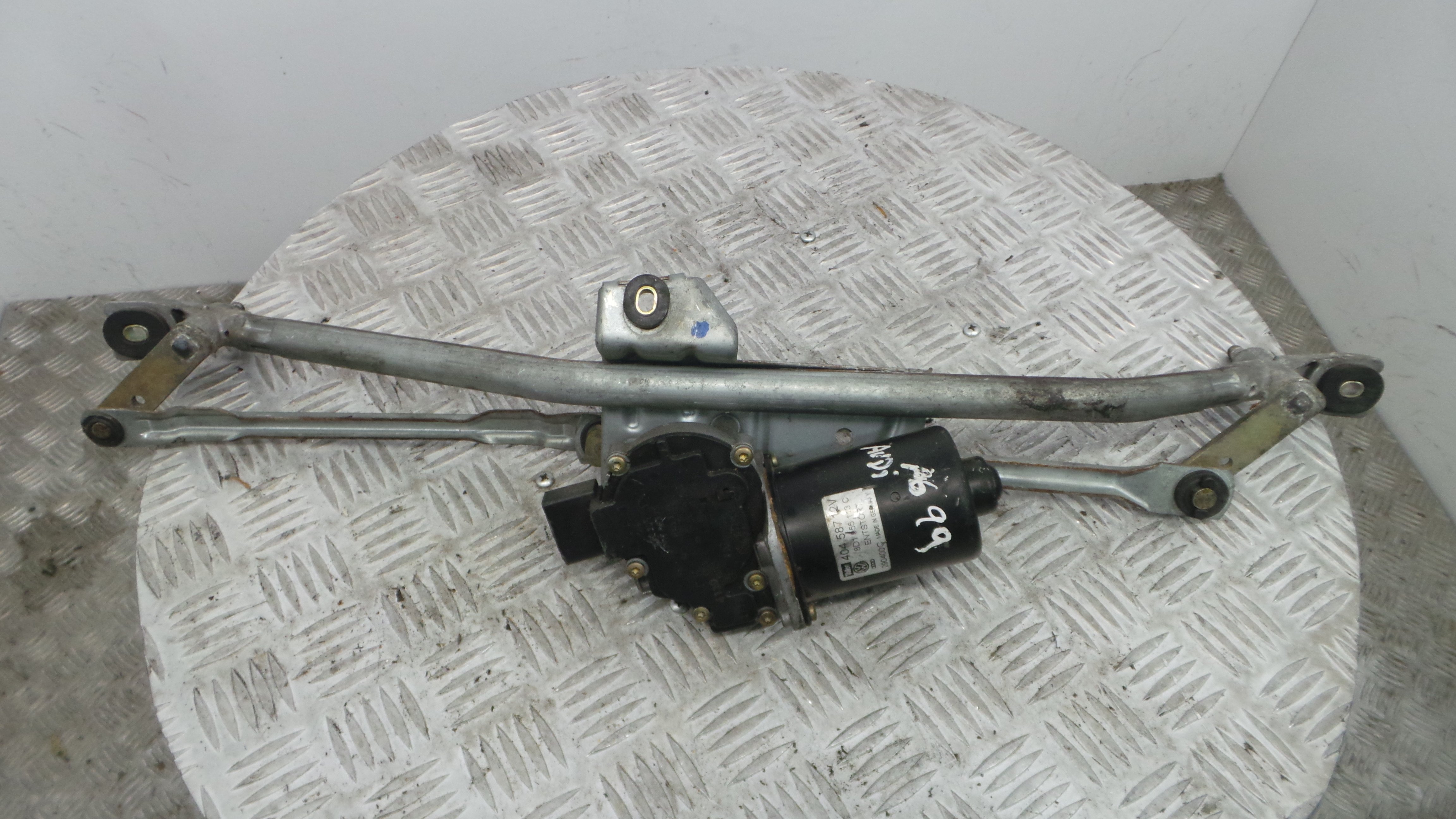 Motor Limpa Vidros Frente  8D1955113C - AUDI A6 C5 (4B2)-36363242