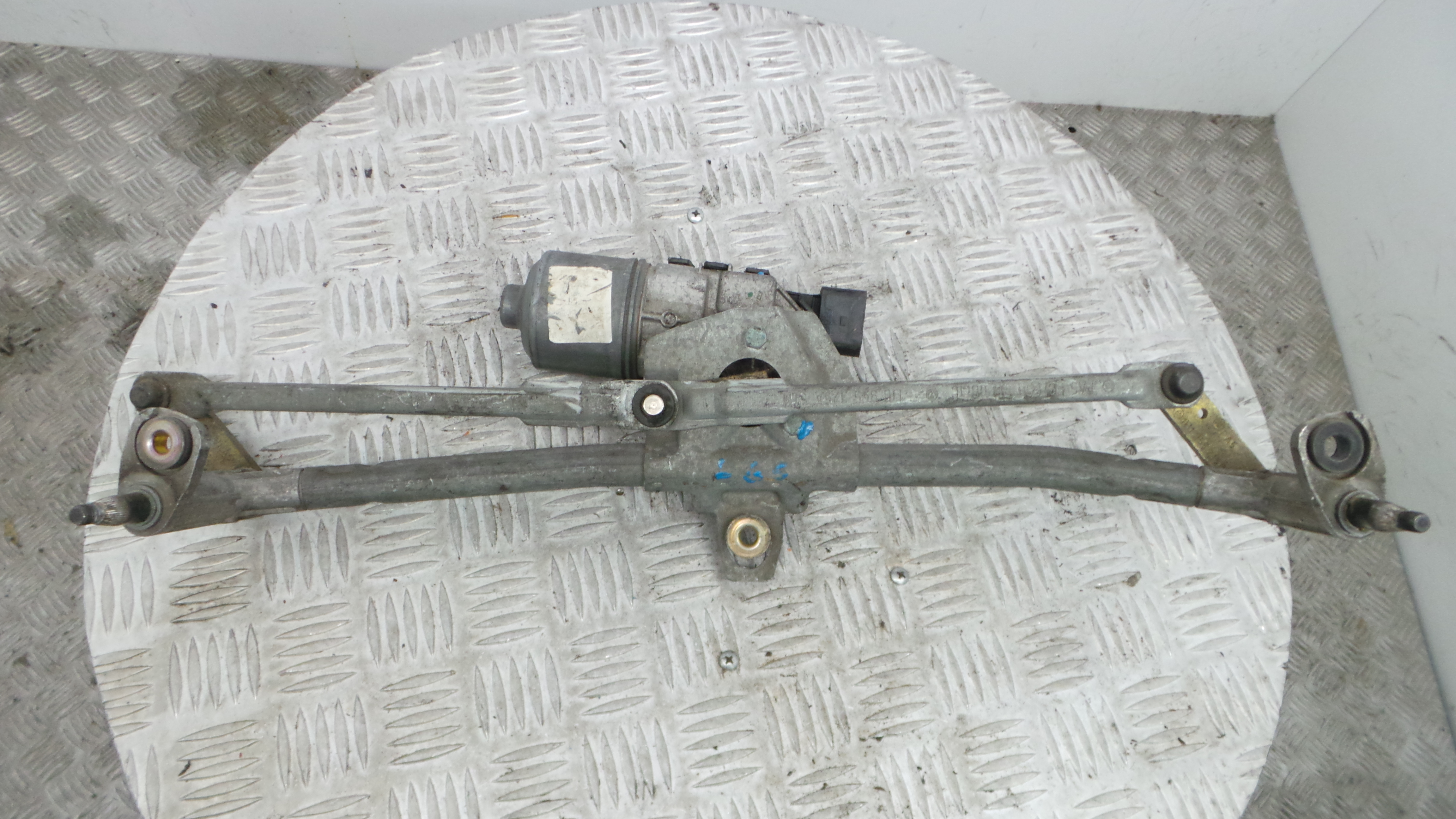 Motor Limpa Vidros Frente 1J1955113C - AUDI A3 (8L1)-36363286 Motor Limpa Vidros Frente 1J1955113C - AUDI A3 (8L1)-36363286