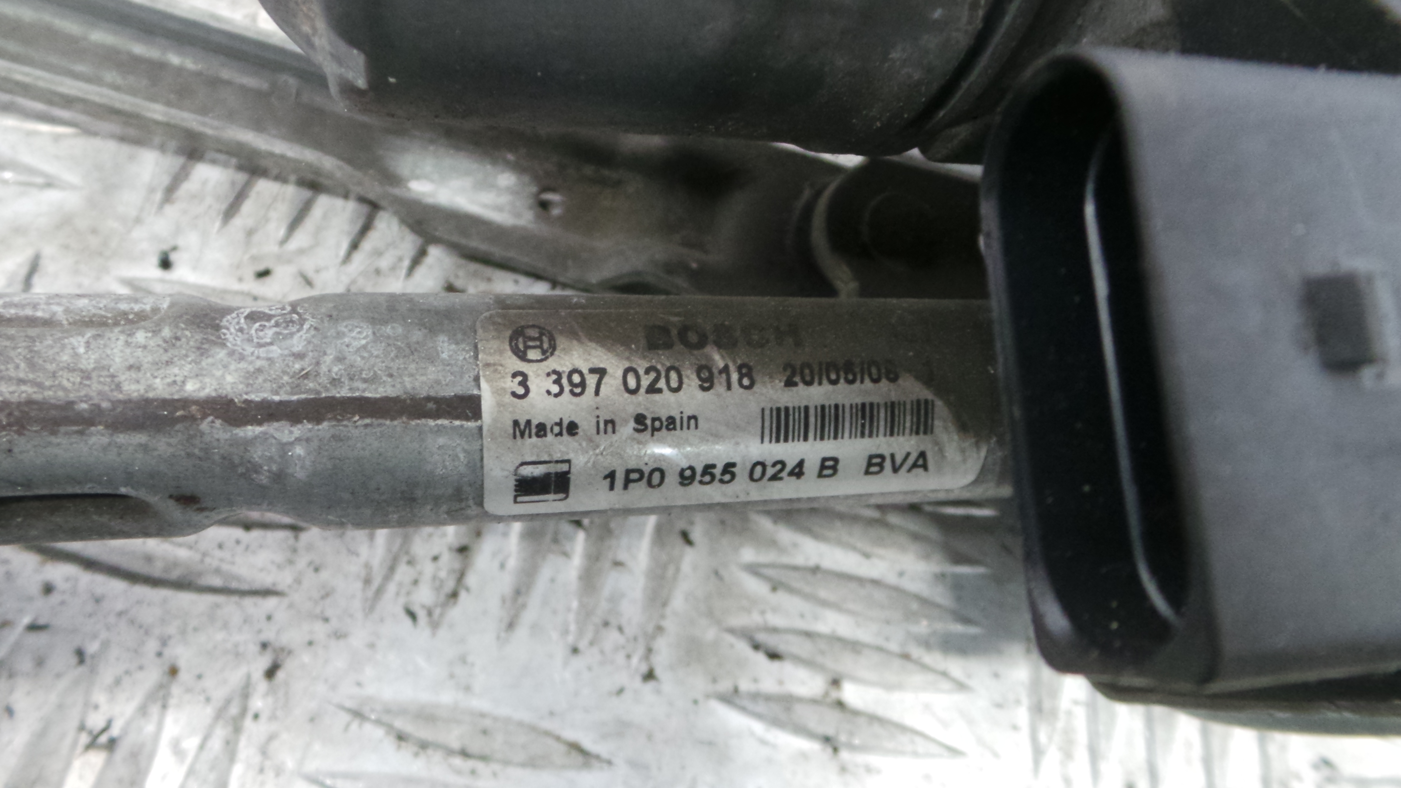 Motor Limpa Vidros Frente  1P0955024B - SEAT LEON (1P1)-36363454