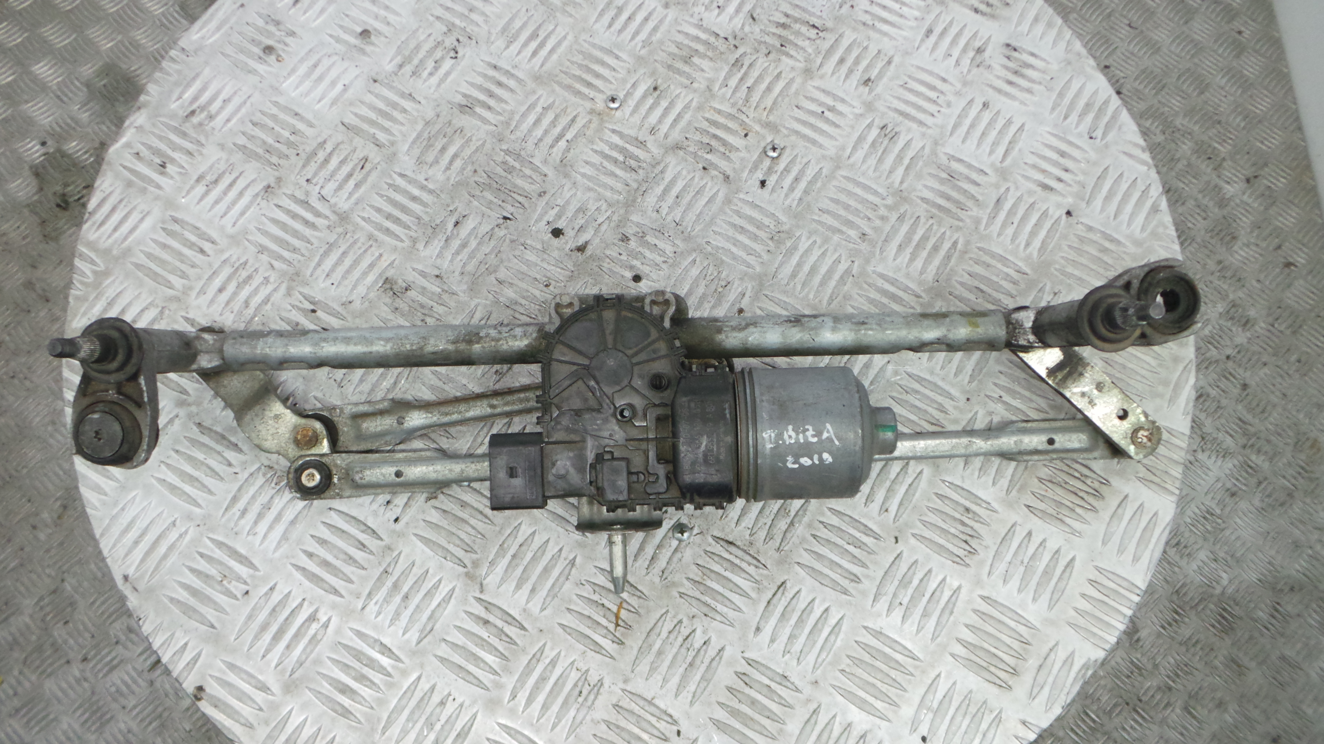 Motor Limpa Vidros Frente 6R1955023B - SEAT IBIZA IV (6J5, 6P1), IBIZA Mk IV (6J5, 6P1)-36371189 Motor Limpa Vidros Frente 6R1955023B - SEAT IBIZA IV (6J5, 6P1), IBIZA Mk IV (6J5, 6P1)-36371189