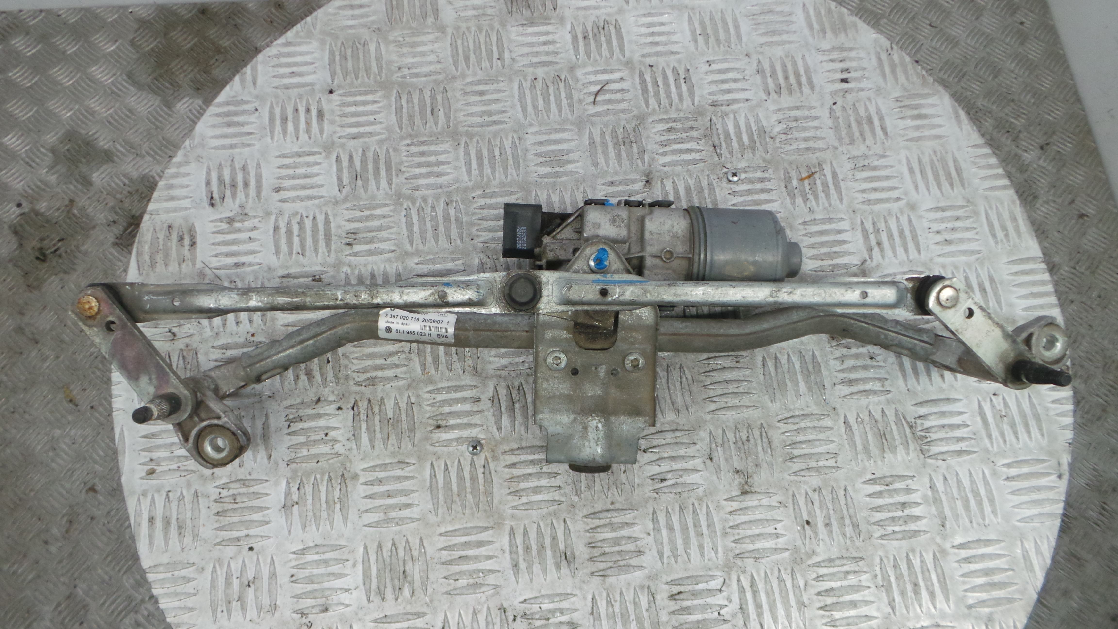 Motor Limpa Vidros Frente 6L1955023H - SEAT IBIZA III (6L1), IBIZA Mk III (6L1)-36371236 Motor Limpa Vidros Frente 6L1955023H - SEAT IBIZA III (6L1), IBIZA Mk III (6L1)-36371236