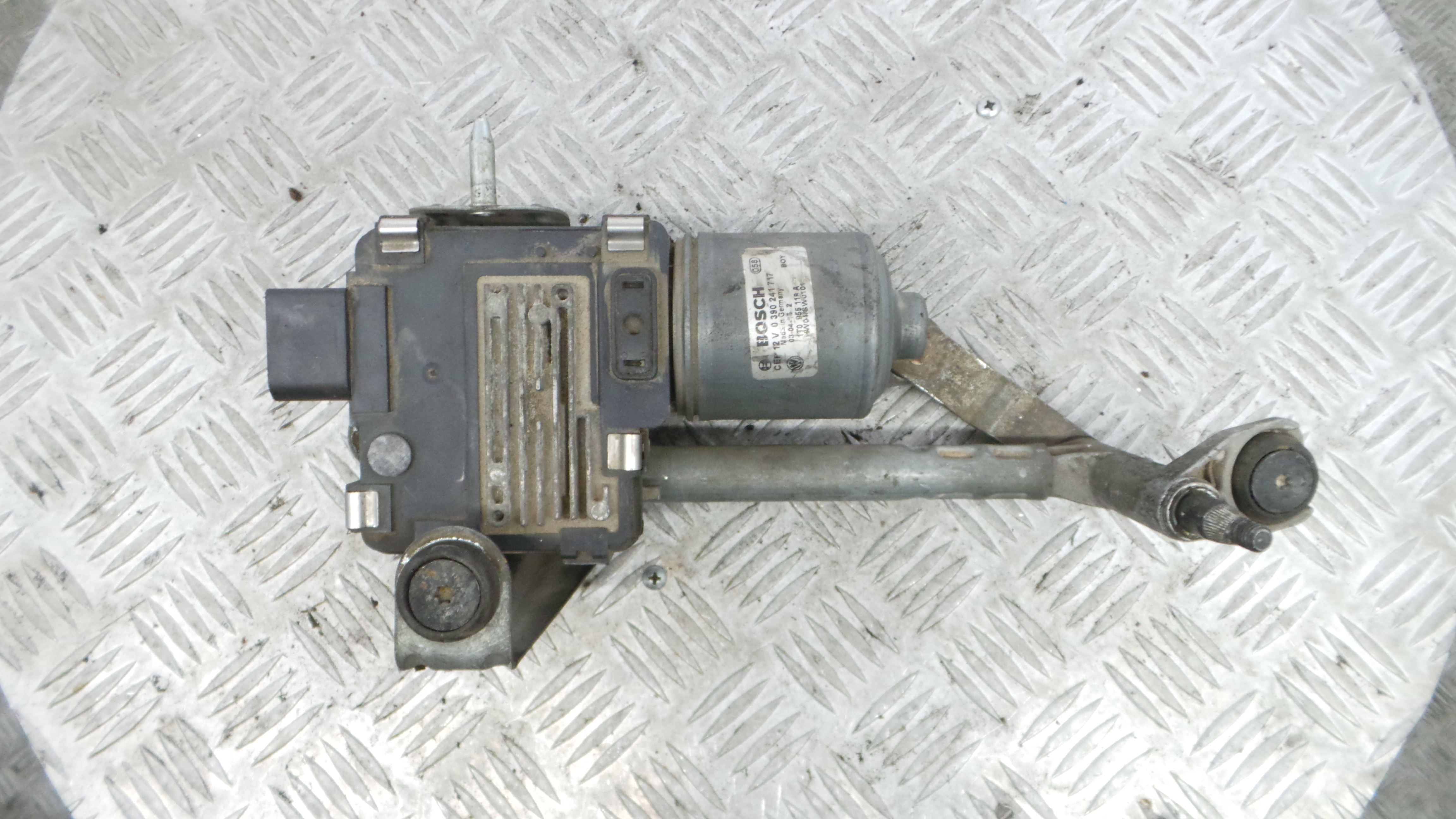 Motor Limpa Vidros Frente 1T0955023C - VW TOURAN (1T1, 1T2)-36371503 Motor Limpa Vidros Frente 1T0955023C - VW TOURAN (1T1, 1T2)-36371503