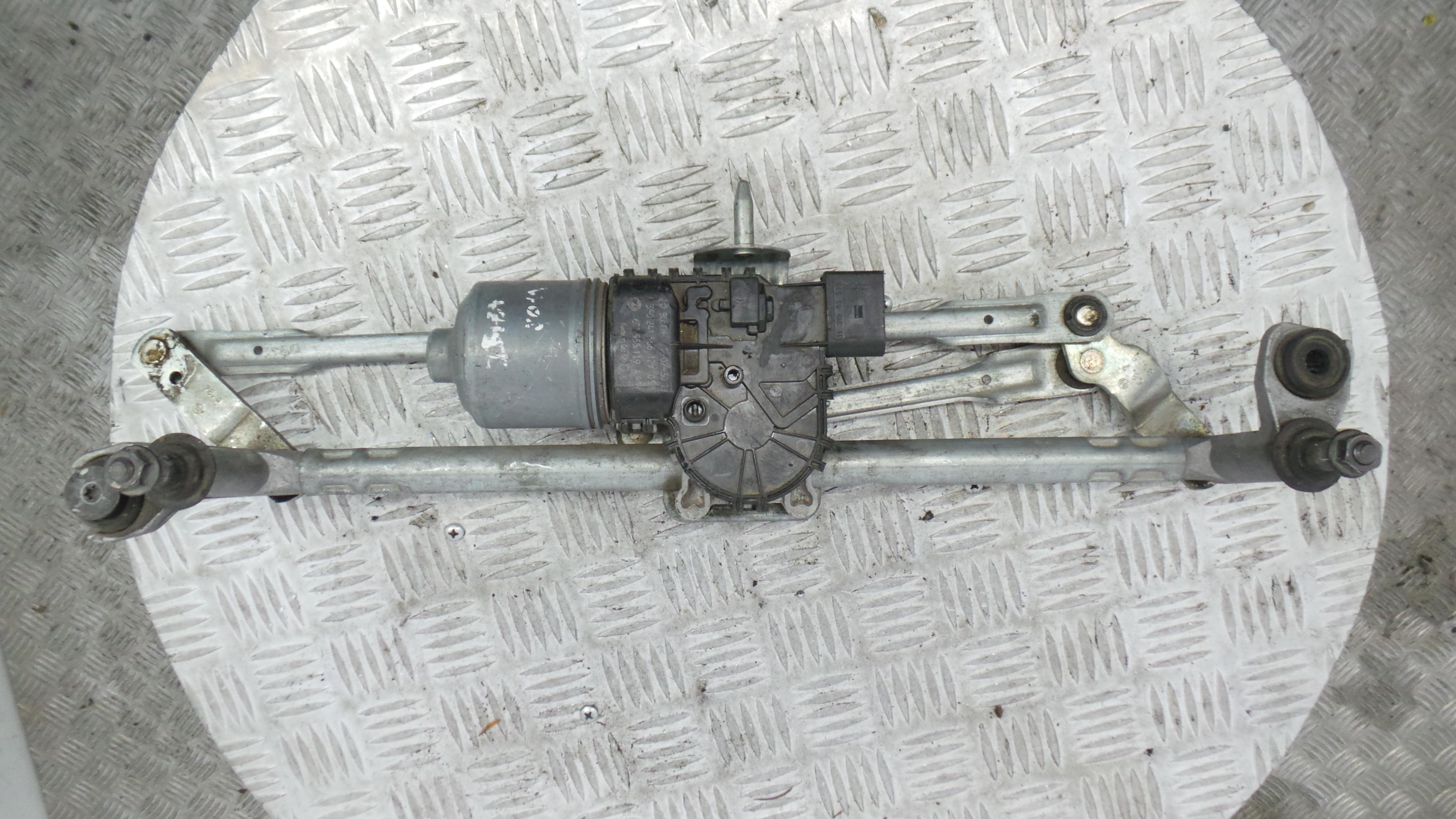 Motor Limpa Vidros Frente 6R1955023C - SEAT IBIZA IV (6J5, 6P1), IBIZA Mk IV (6J5, 6P1)-36371507 Motor Limpa Vidros Frente 6R1955023C - SEAT IBIZA IV (6J5, 6P1), IBIZA Mk IV (6J5, 6P1)-36371507