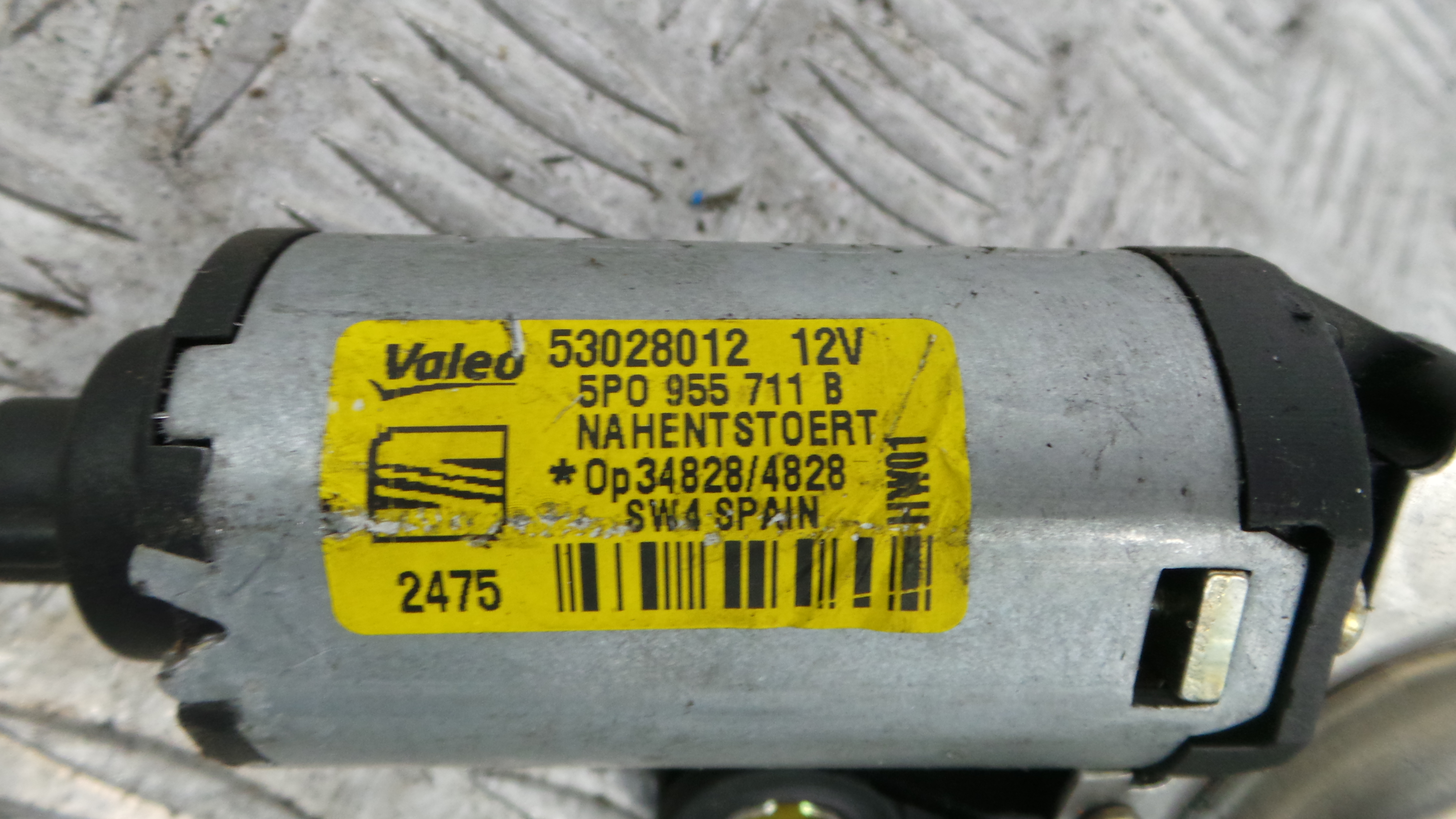 Motor Limpa Vidros Trás 5P0955711B - SEAT LEON (1P1)-36371527