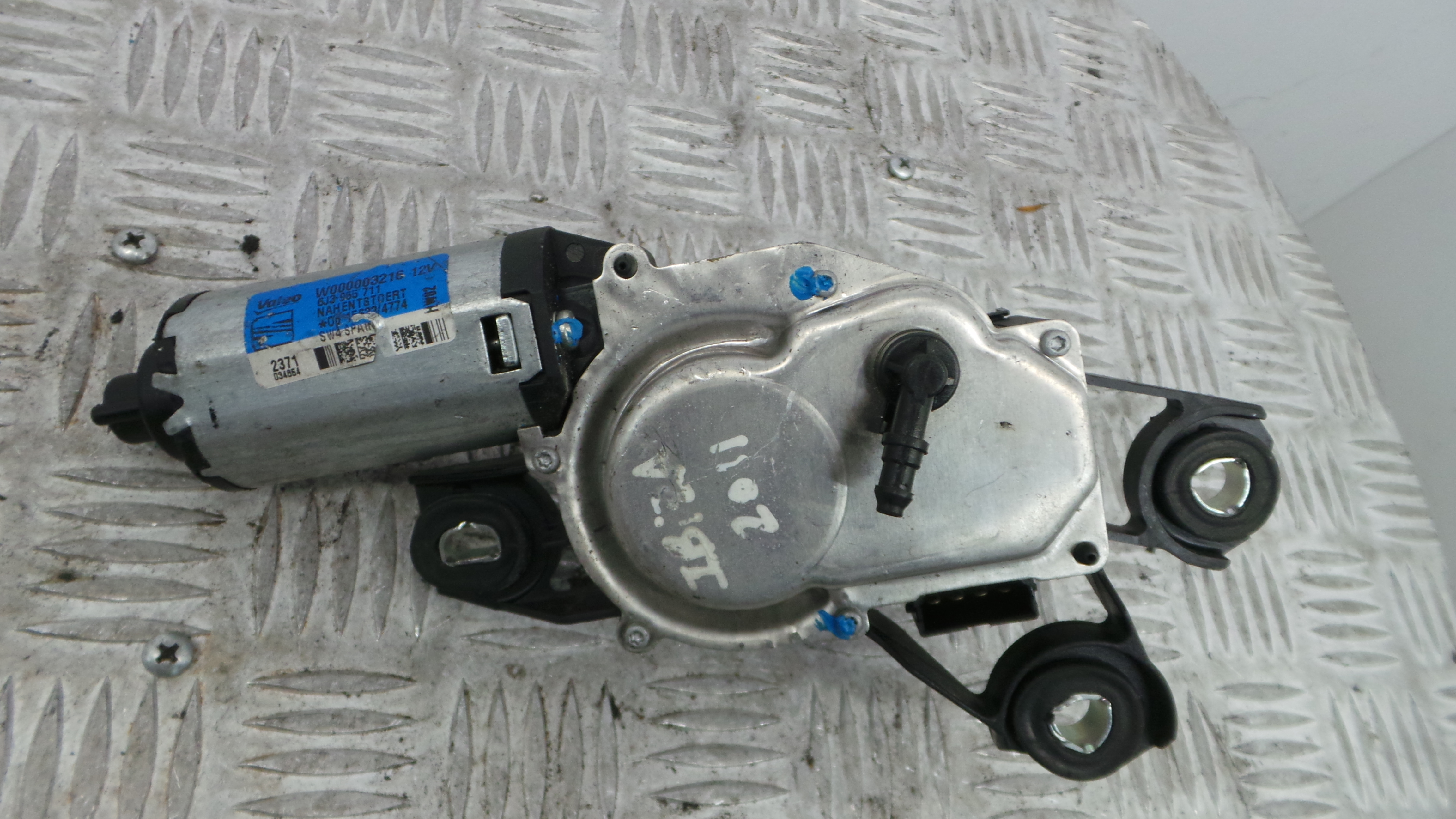 Motor Limpa Vidros Trás 6J3955711 - SEAT IBIZA IV (6J5, 6P1), IBIZA Mk IV (6J5, 6P1)-36371551