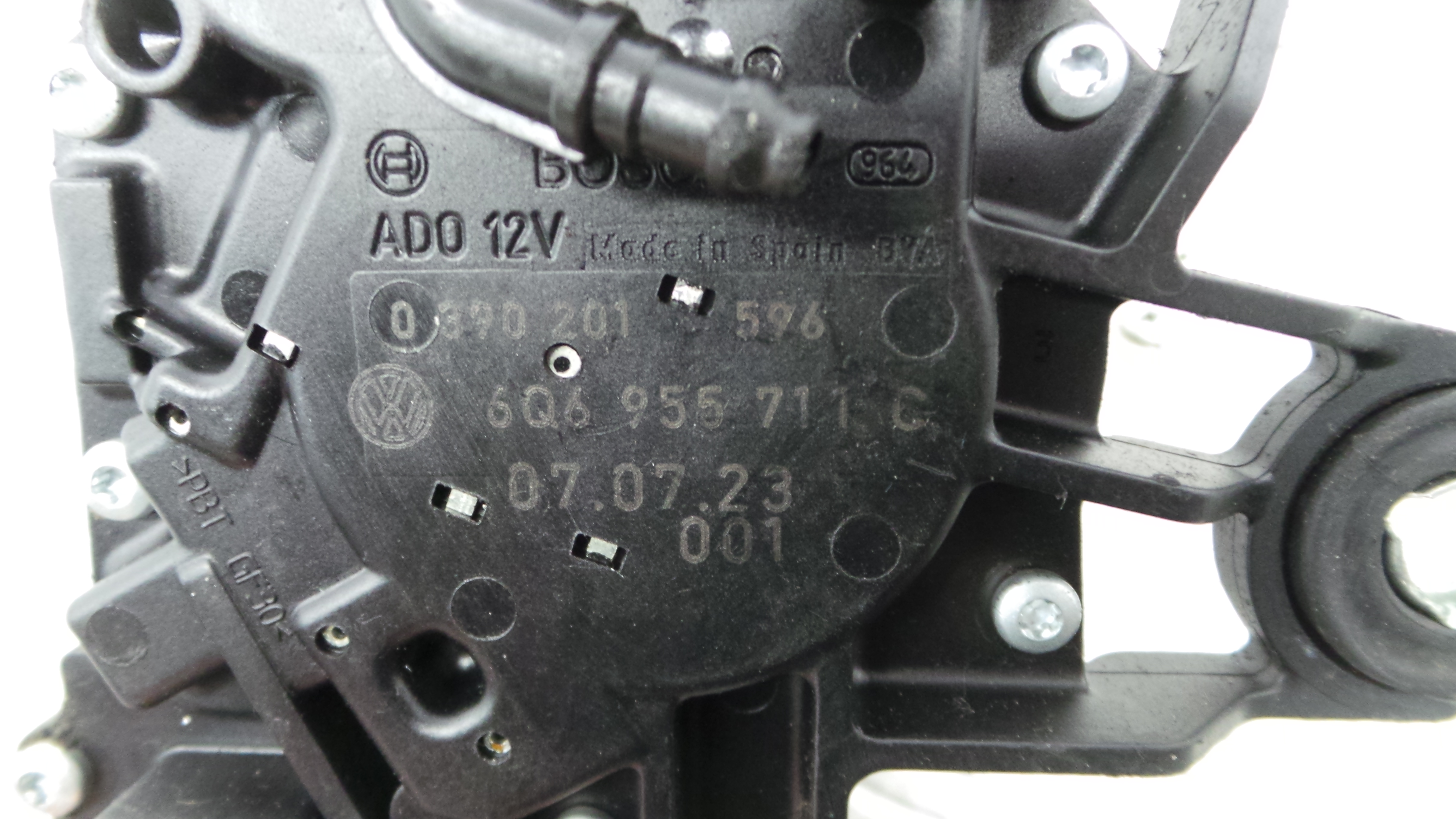 Motor Limpa Vidros Trás 6Q6955711C - VW POLO (9N_, 9A_)-36384647