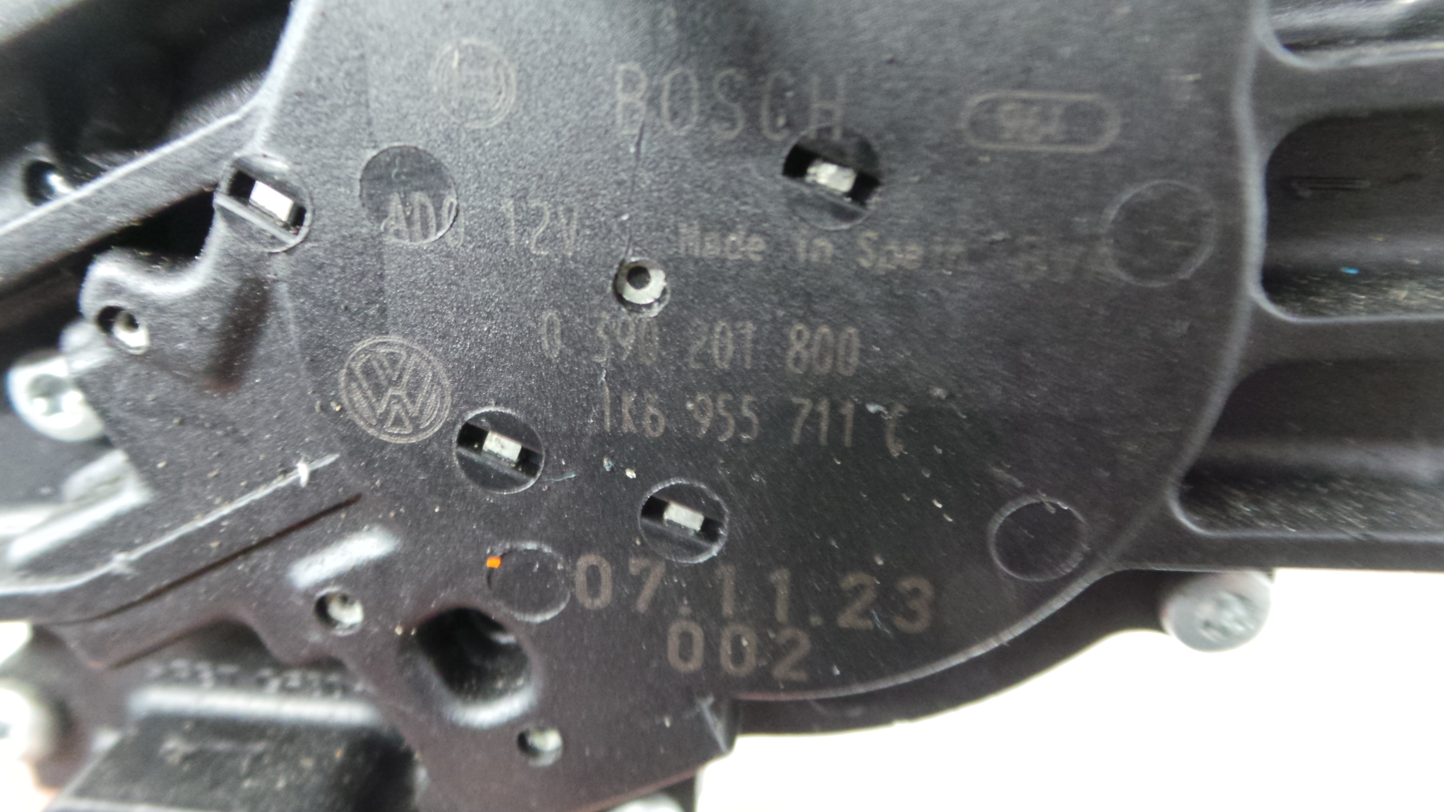 Motor Limpa Vidros Trás 1K6955711C - VW GOLF V (1K1)-36384668