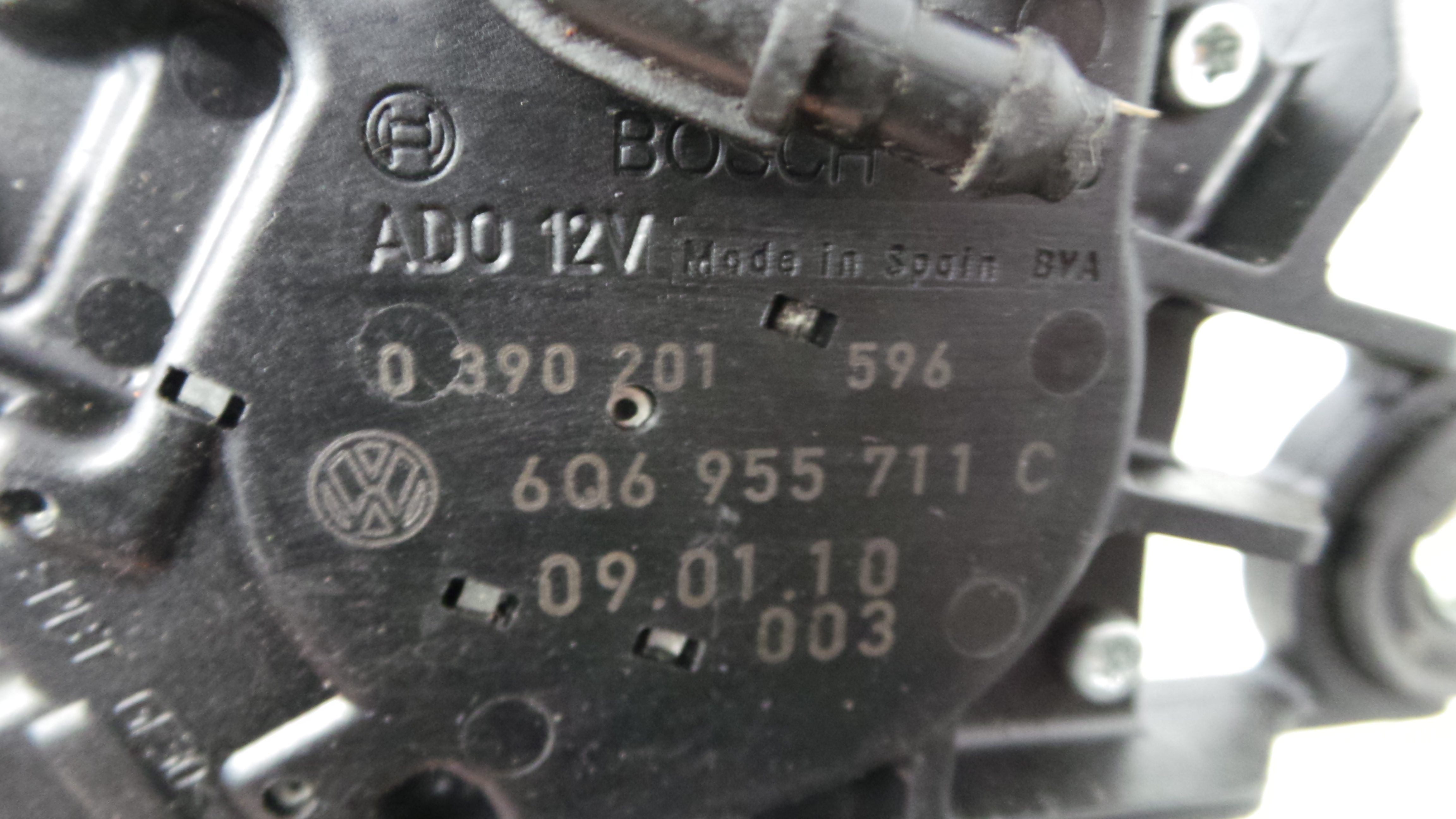 Motor Limpa Vidros Trás 6Q6955711C - VW POLO V (6R1, 6C1)-36384683