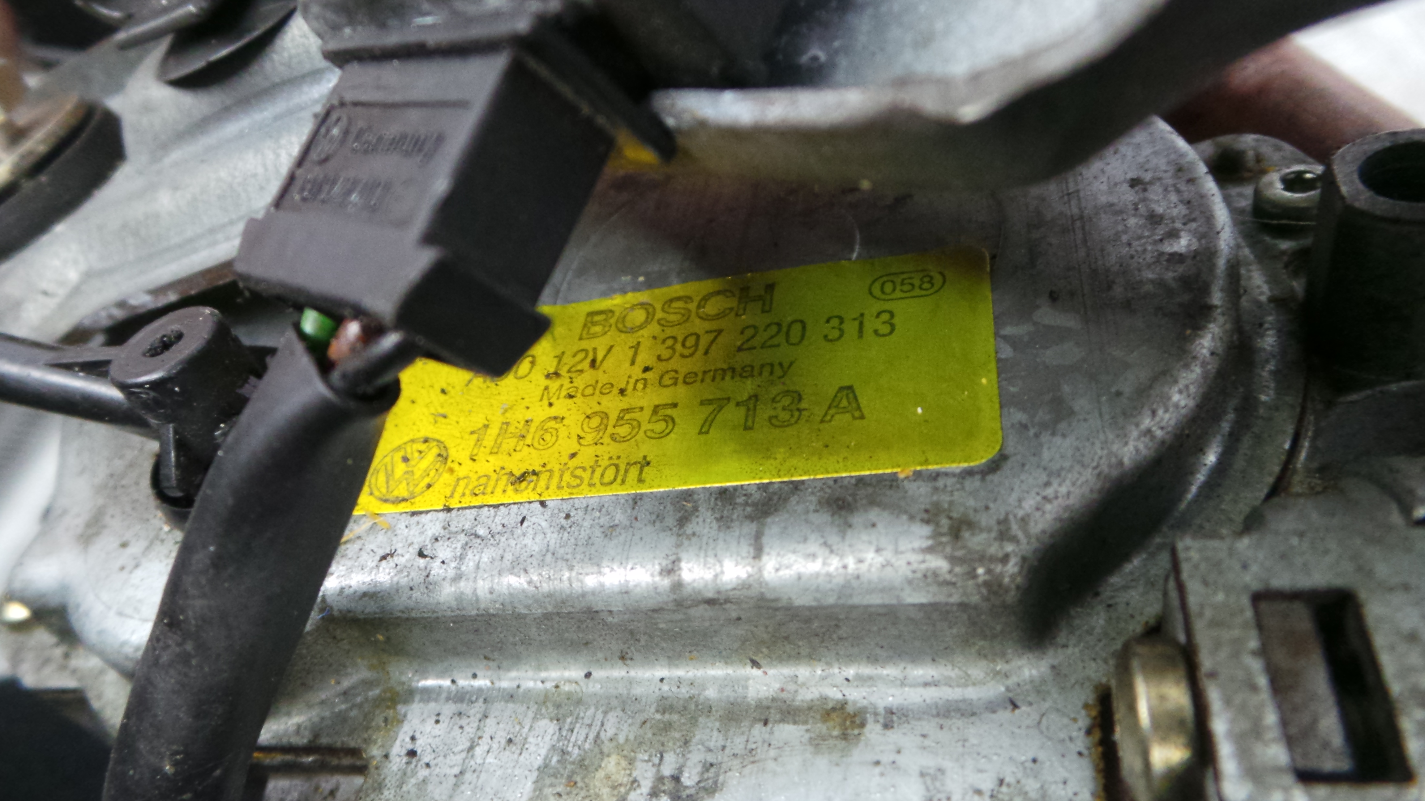 Motor Limpa Vidros Trás 1H6955713A - VW GOLF III (1H1), GOLF Mk III (1H1)-36384691