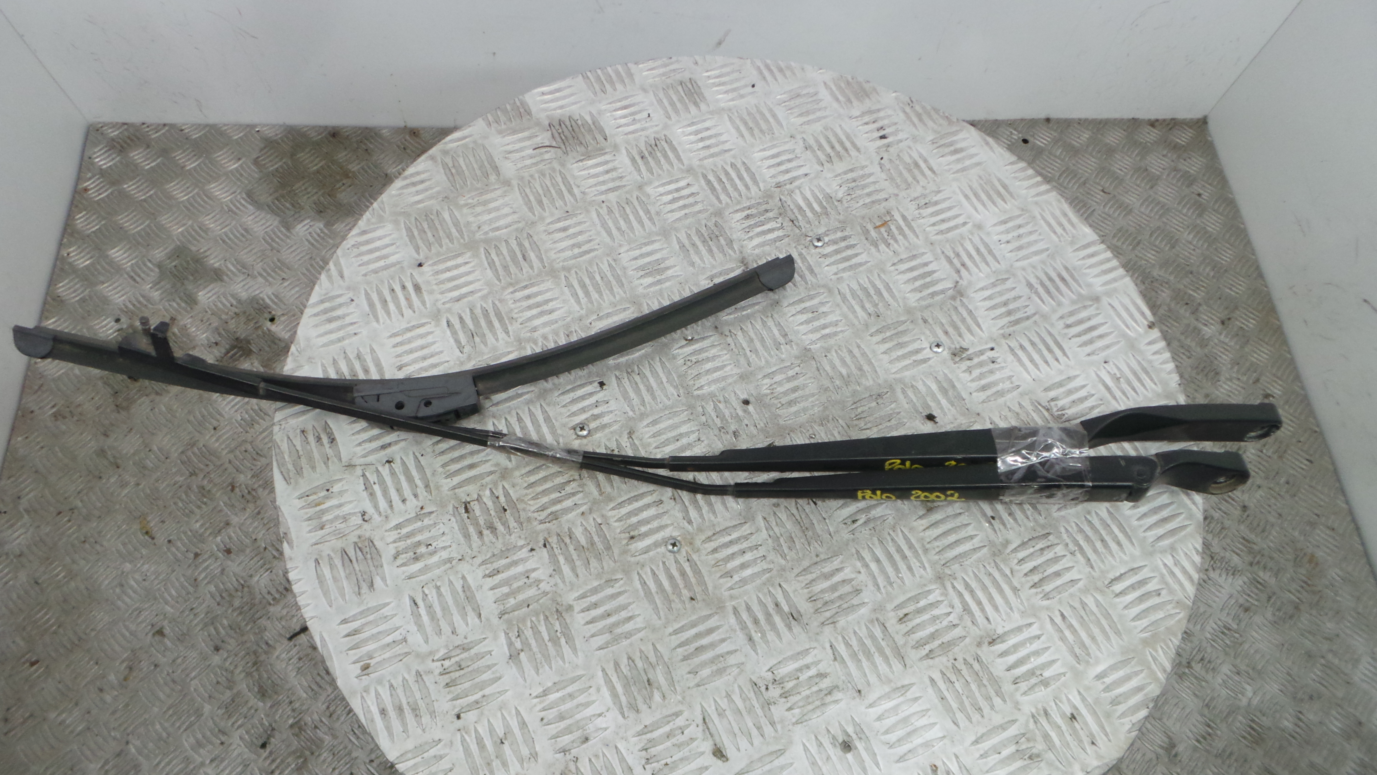 Braço Do Limpa-vidros 6Q1955410A - VW POLO (9N_, 9A_)-36385400