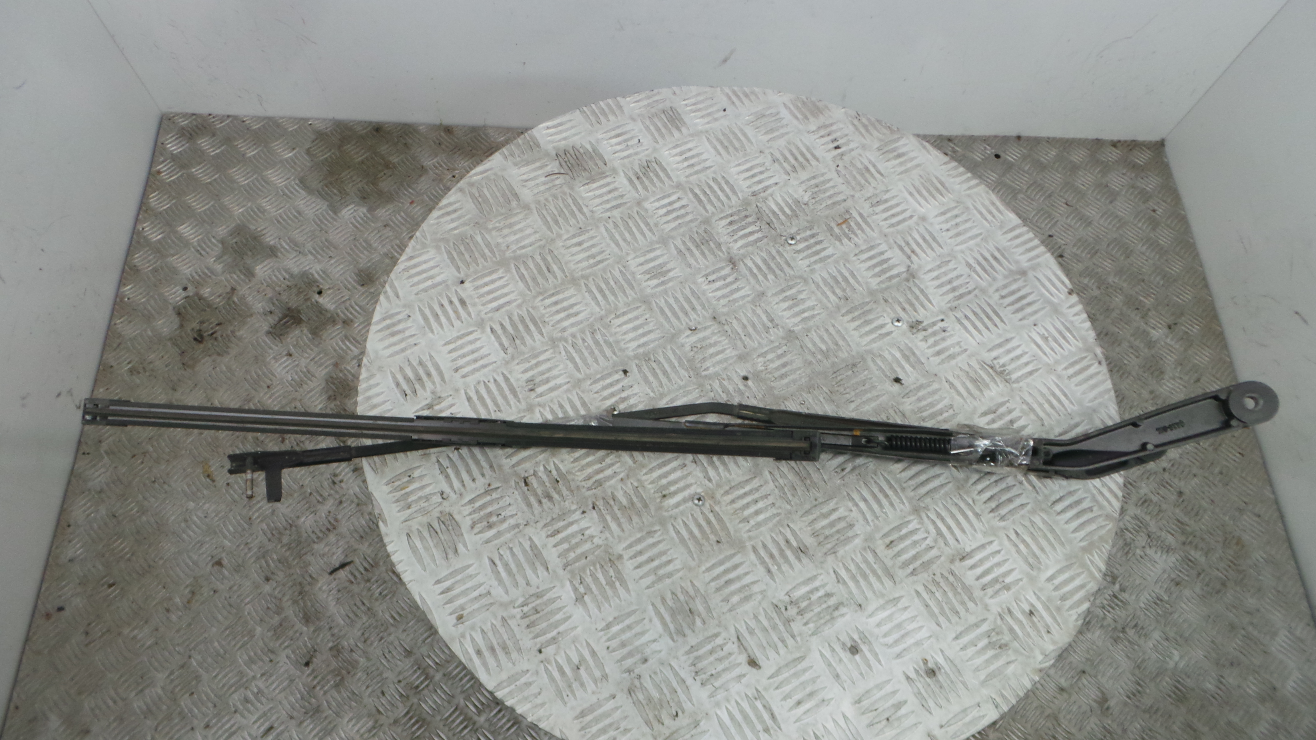 Braço Do Limpa-vidros 6Q1955410A - VW POLO (9N_, 9A_)-36385400