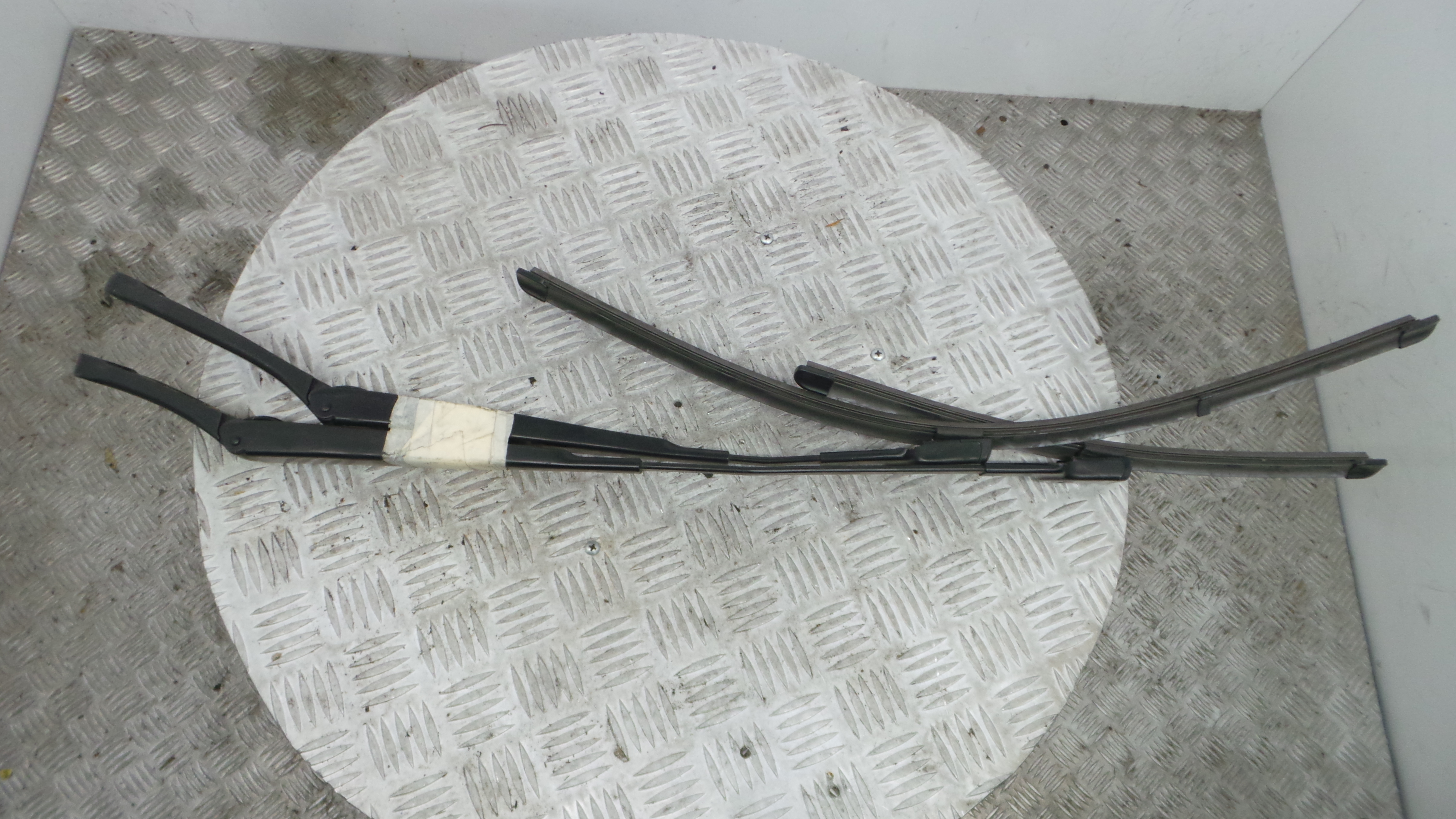 Braço Do Limpa-vidros 6J1955409 - SEAT IBIZA IV (6J5, 6P1), IBIZA Mk IV (6J5, 6P1)-36385411