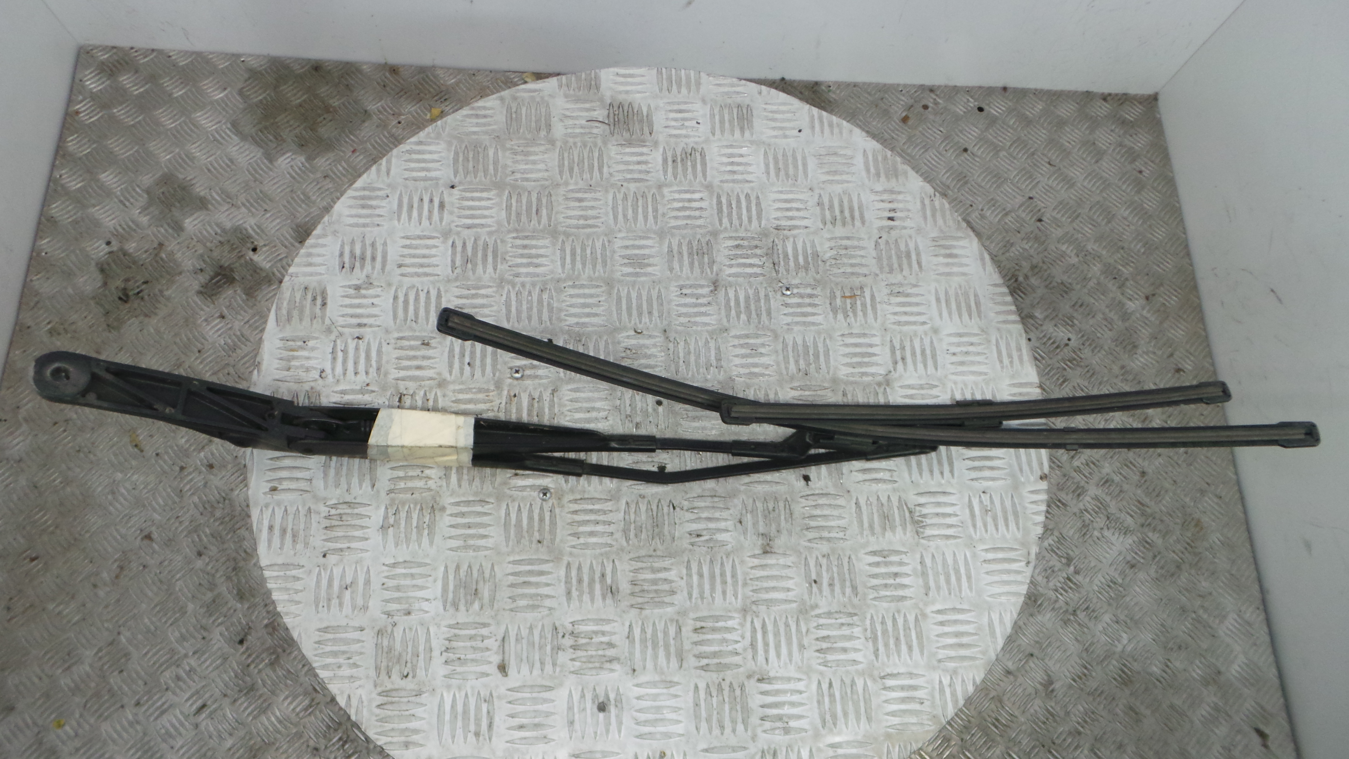 Braço Do Limpa-vidros 6J1955409 - SEAT IBIZA IV (6J5, 6P1), IBIZA Mk IV (6J5, 6P1)-36385411