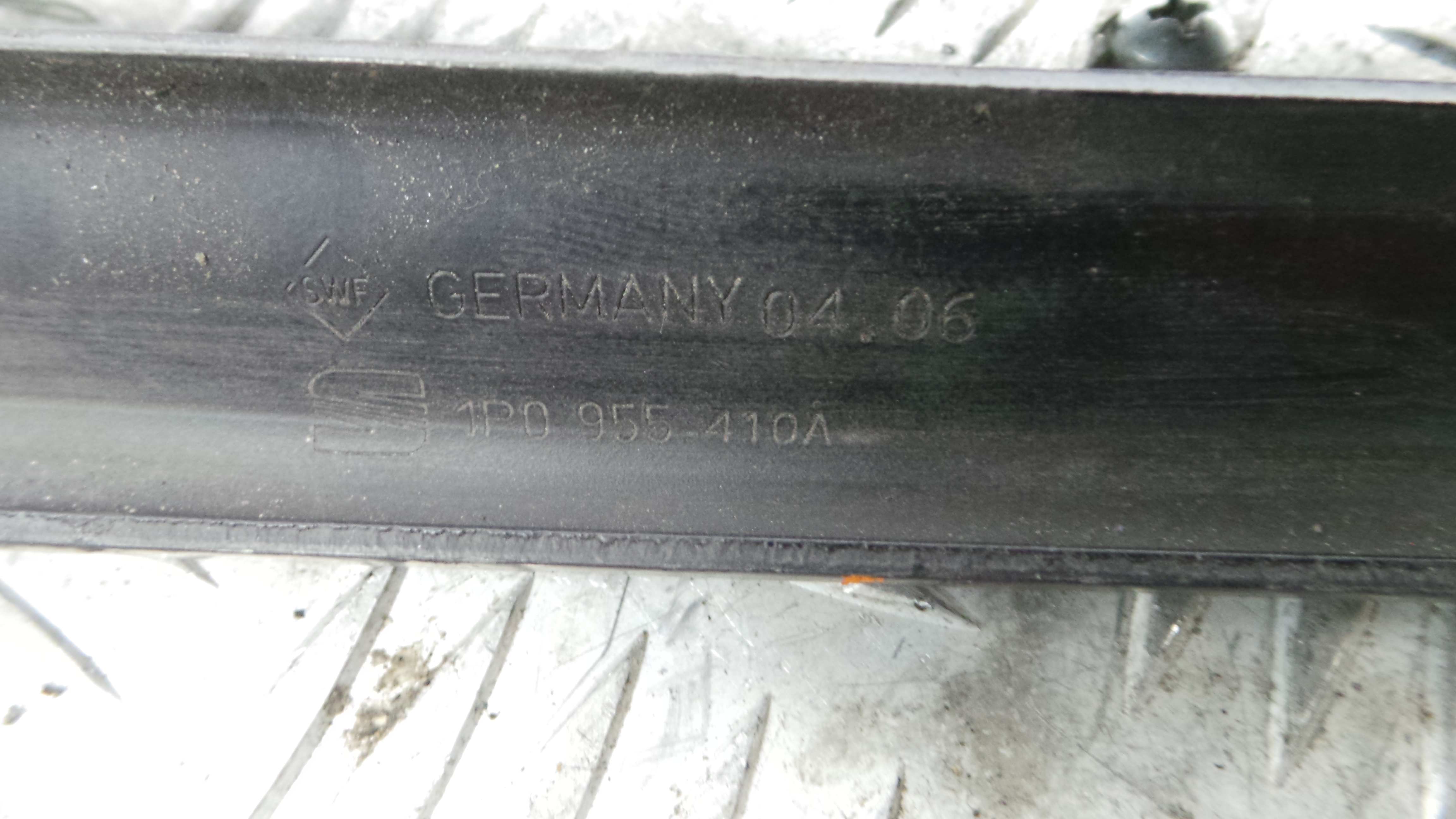 Braço Do Limpa-vidros 1P0955409A - SEAT LEON (1P1)-36385415