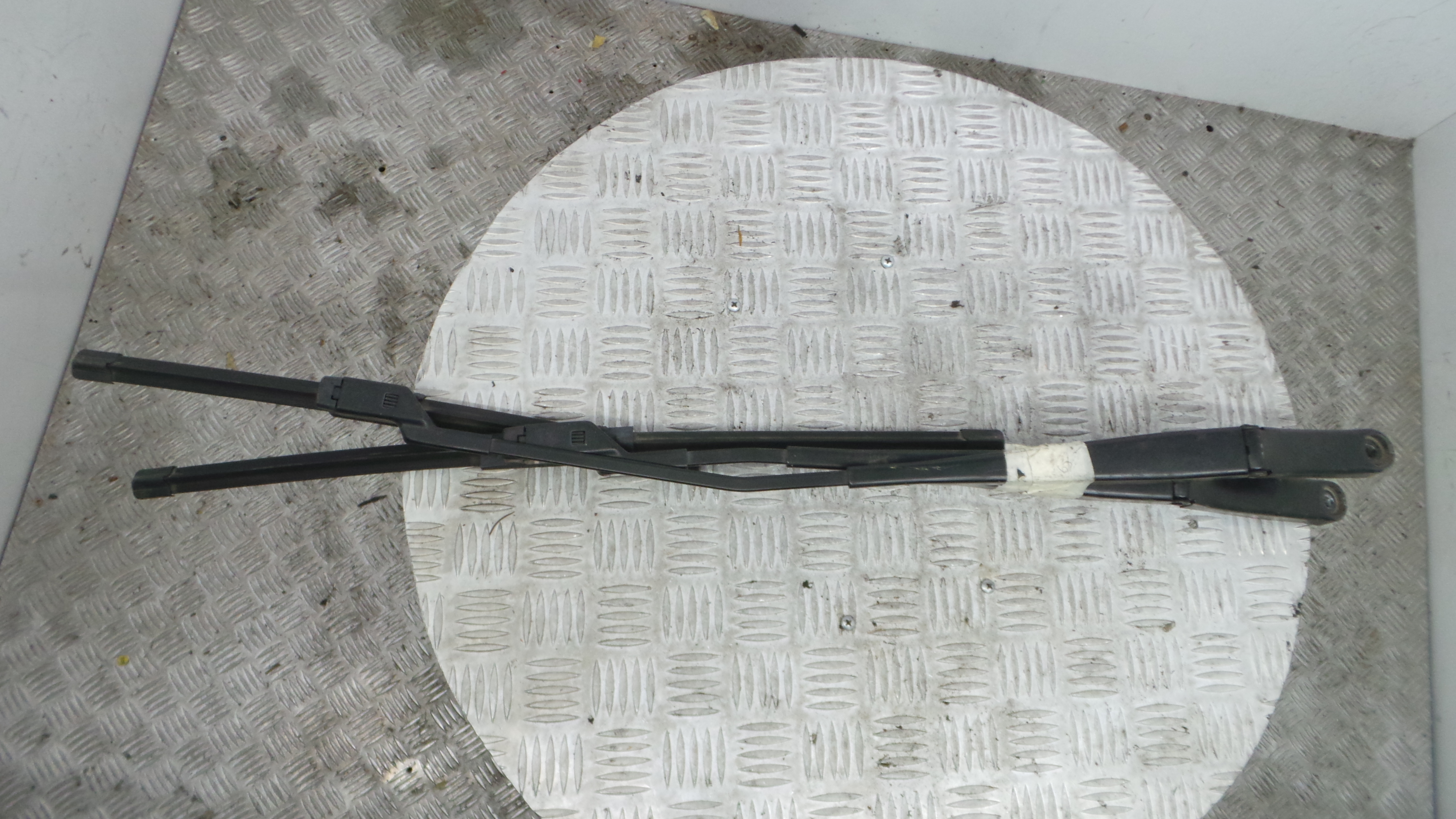 Braço Do Limpa-vidros 6J1955409 - SEAT IBIZA IV (6J5, 6P1), IBIZA Mk IV (6J5, 6P1)-36385502