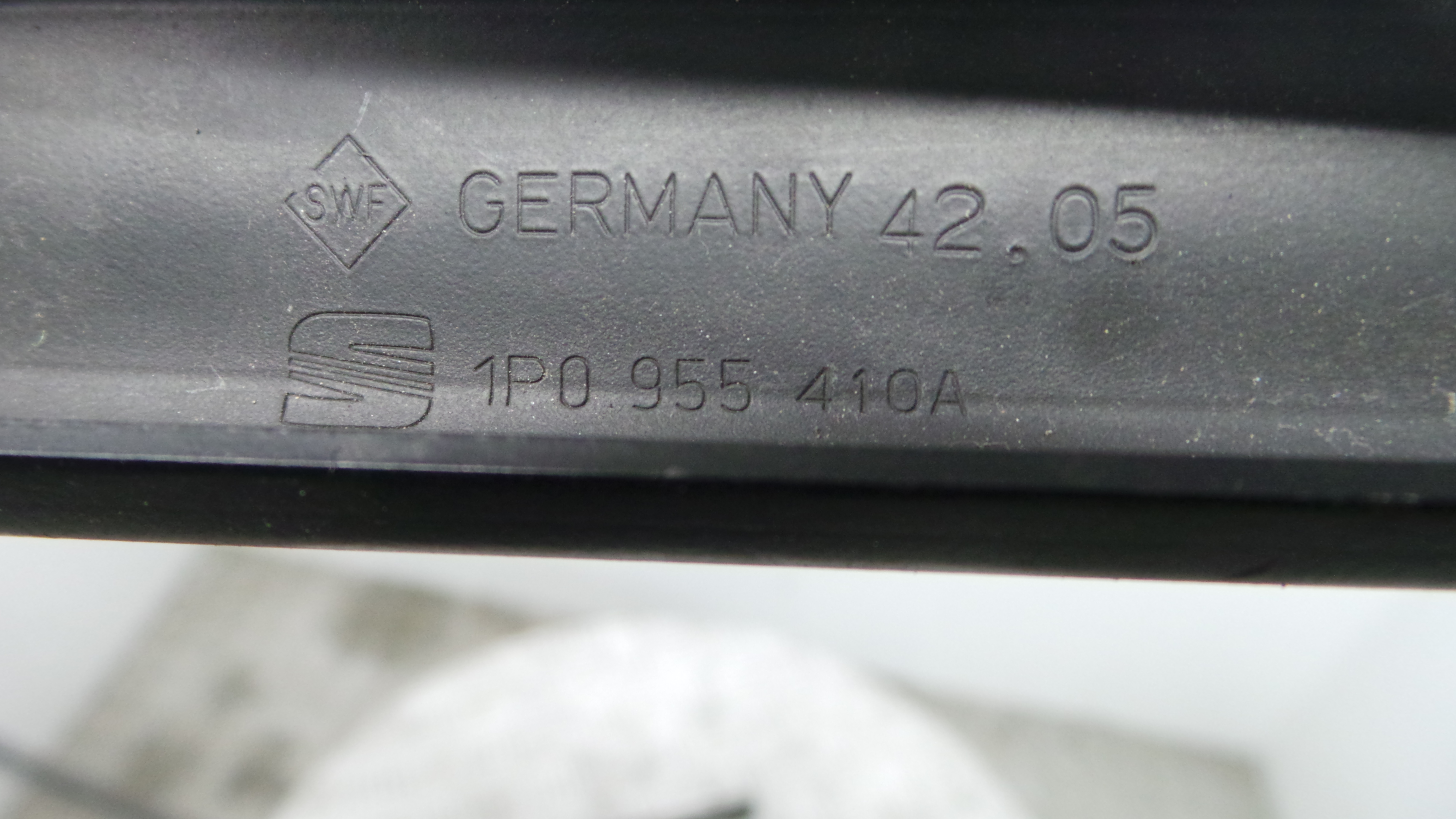 Braço Do Limpa-vidros 1P0955410A - SEAT LEON (1P1)-36385514