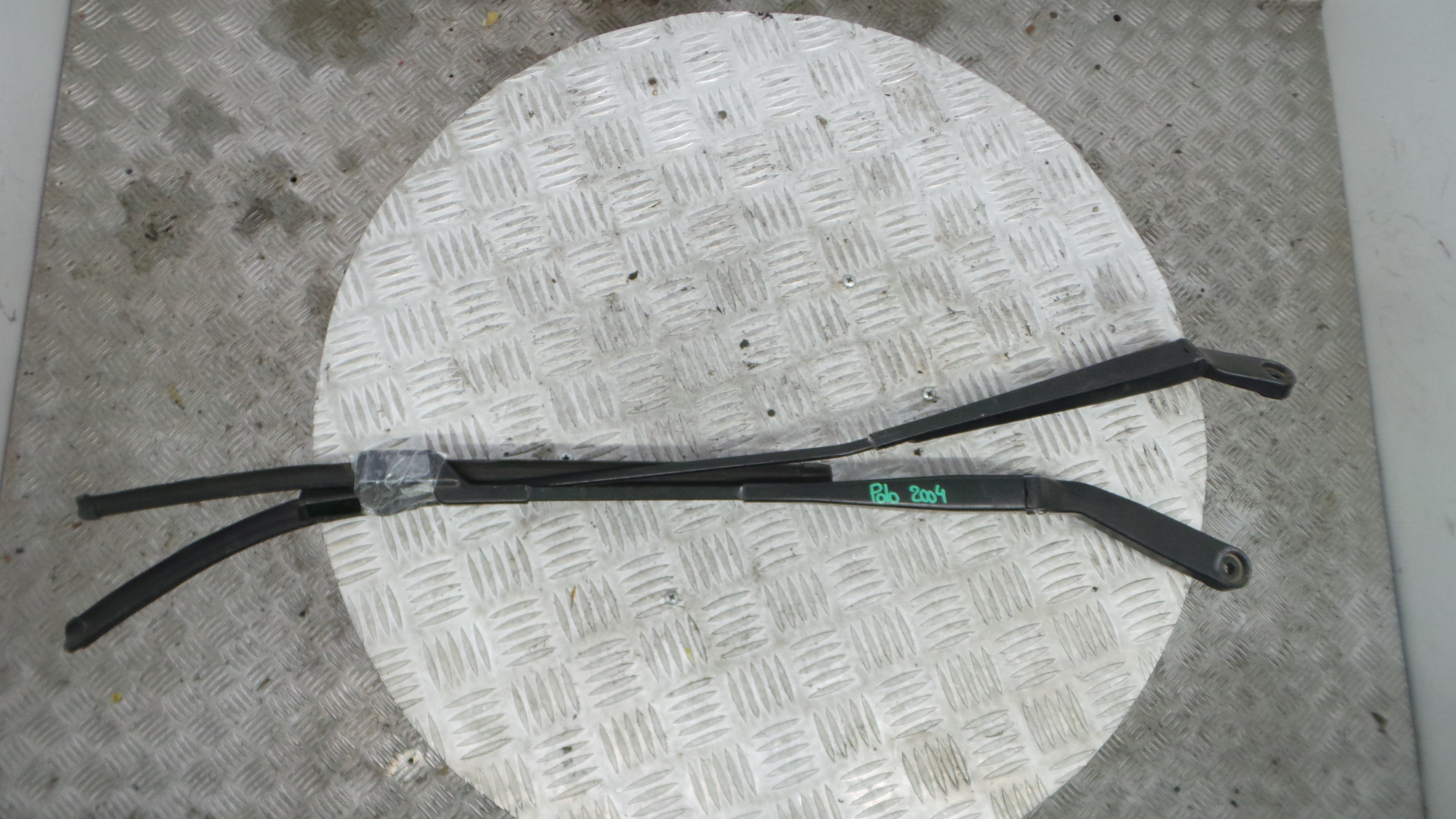 Braço Do Limpa-vidros 6Q1955409C - VW POLO (9N_, 9A_)-36385530