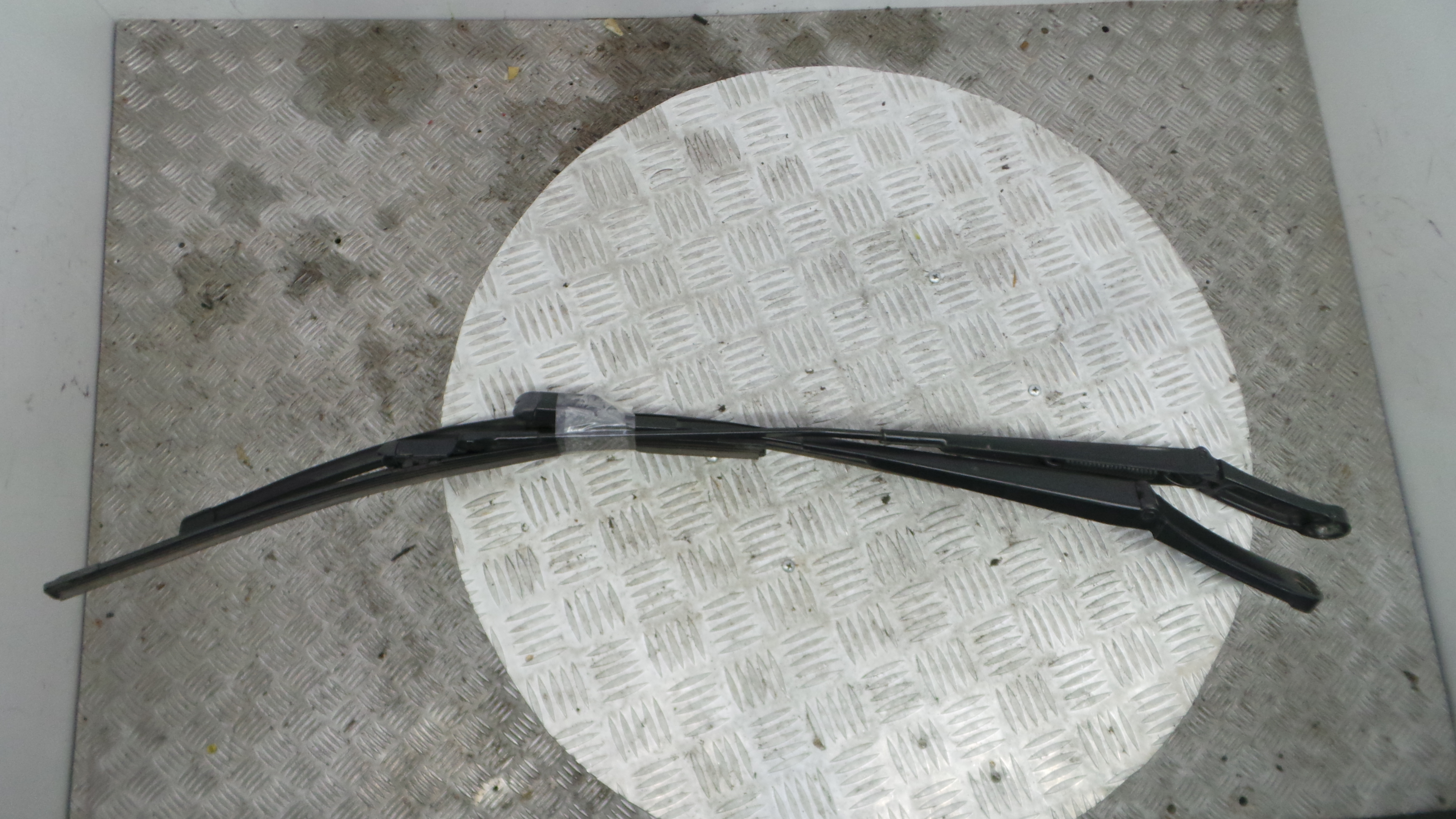 Braço Do Limpa-vidros 3C8955409 - VW PASSAT CC B6 (357)-36385534