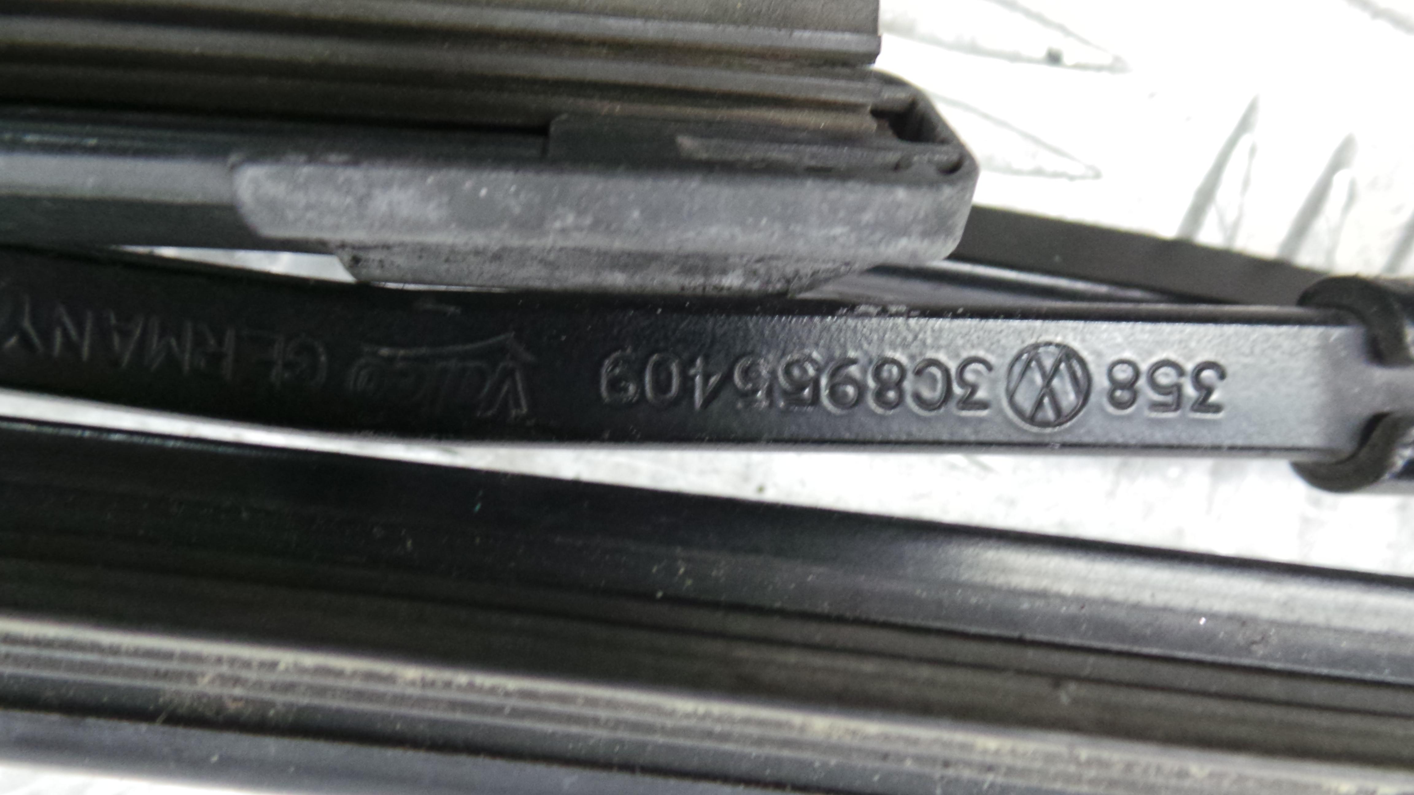 Braço Do Limpa-vidros 3C8955409 - VW PASSAT CC B6 (357)-36385534