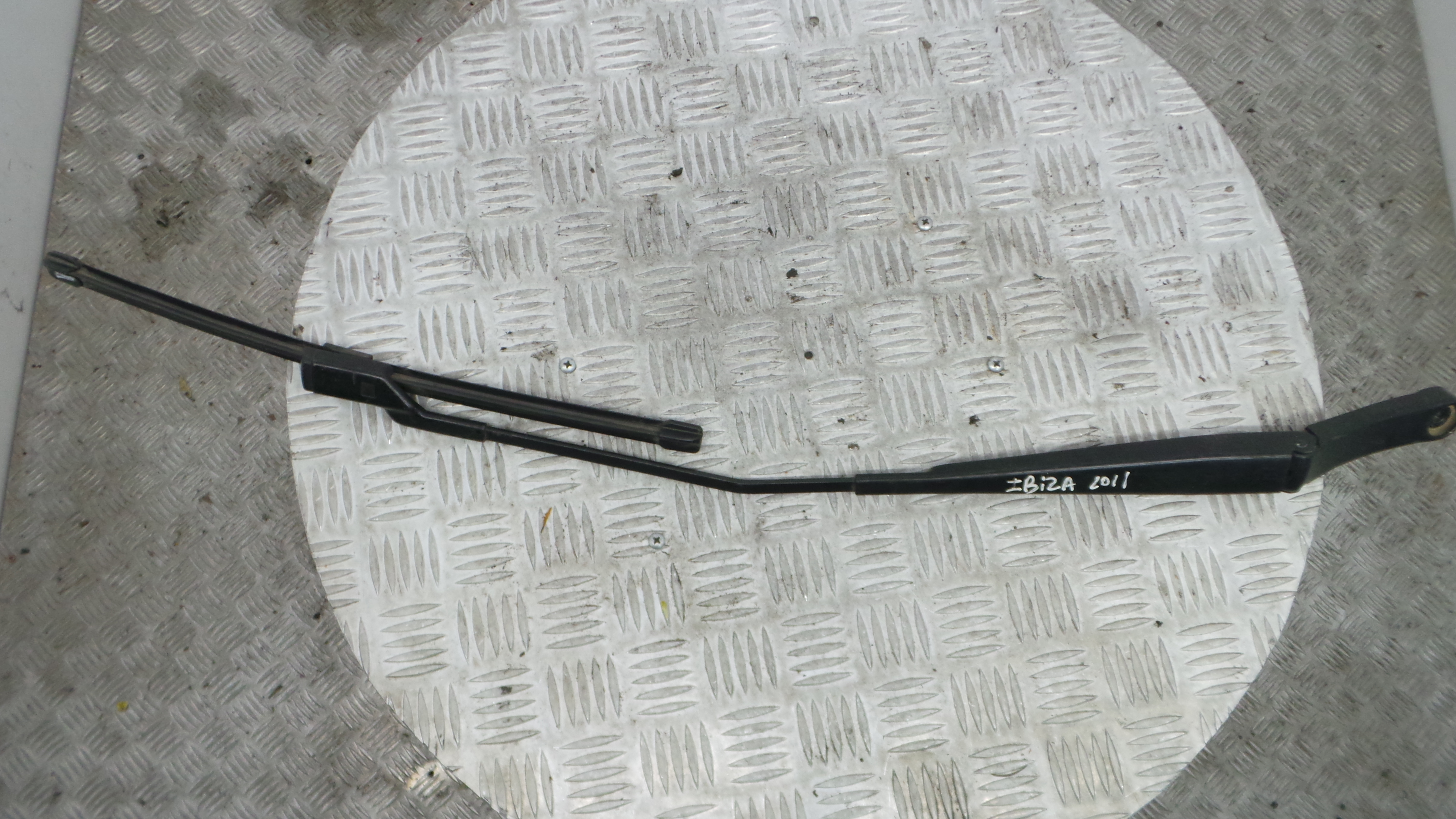 Braço Do Limpa-vidros 6J1955410 - SEAT IBIZA IV (6J5, 6P1), IBIZA Mk IV (6J5, 6P1)-36385544