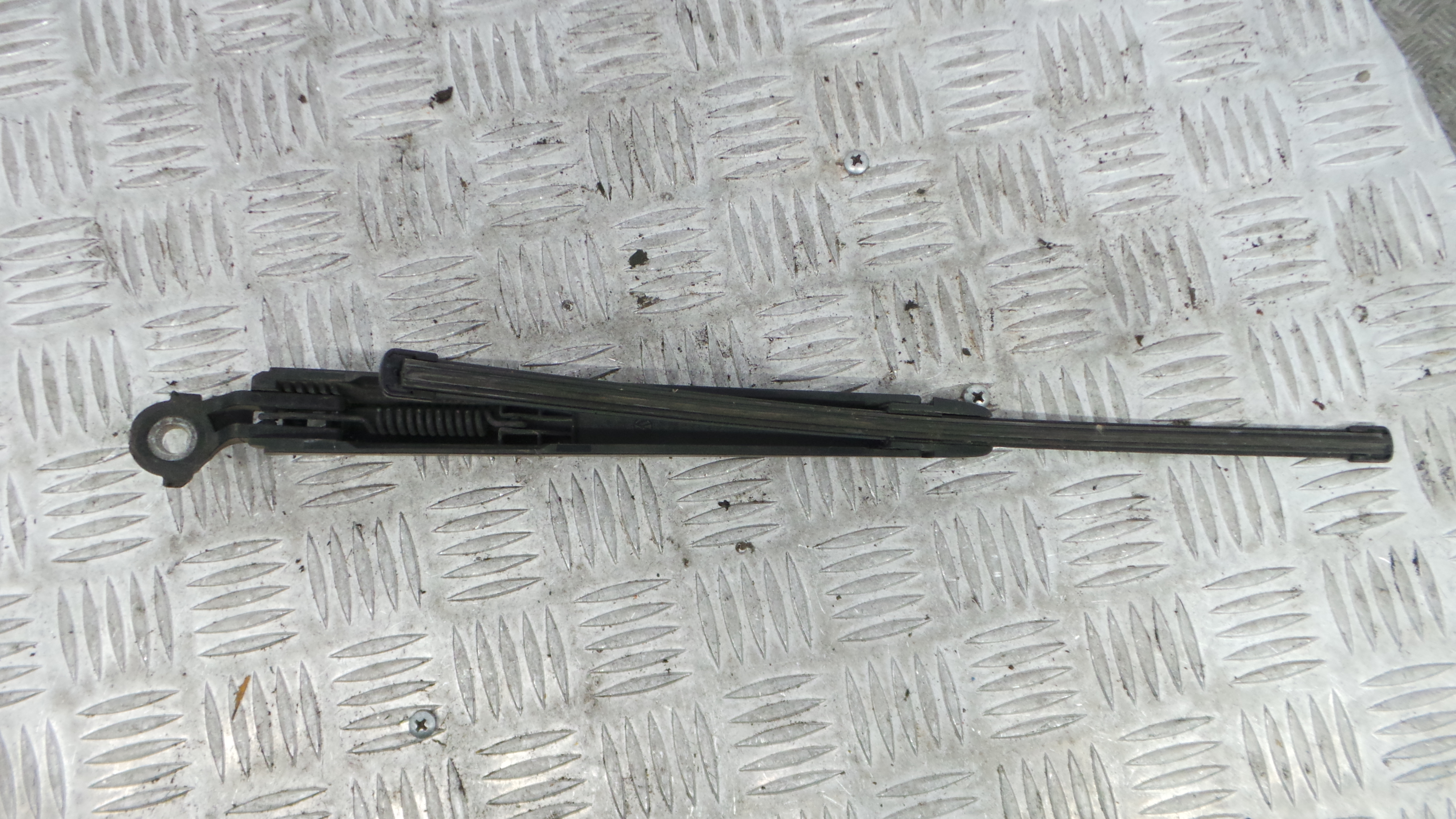 Braço Traseiro Para Brisas 6Q6955707B - VW GOLF V (1K1)-36385557